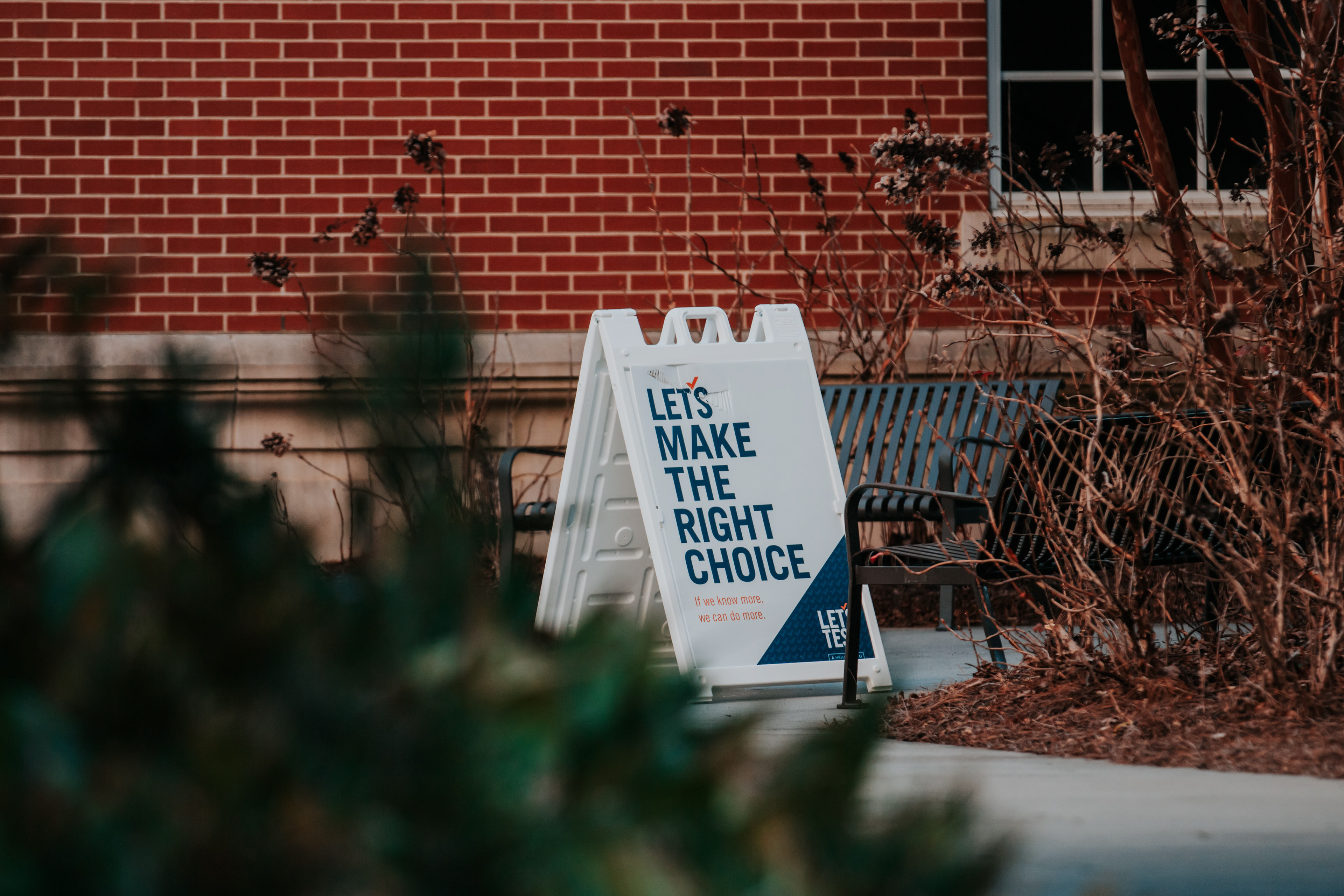 reminder for students to wear their masks during the fall semester