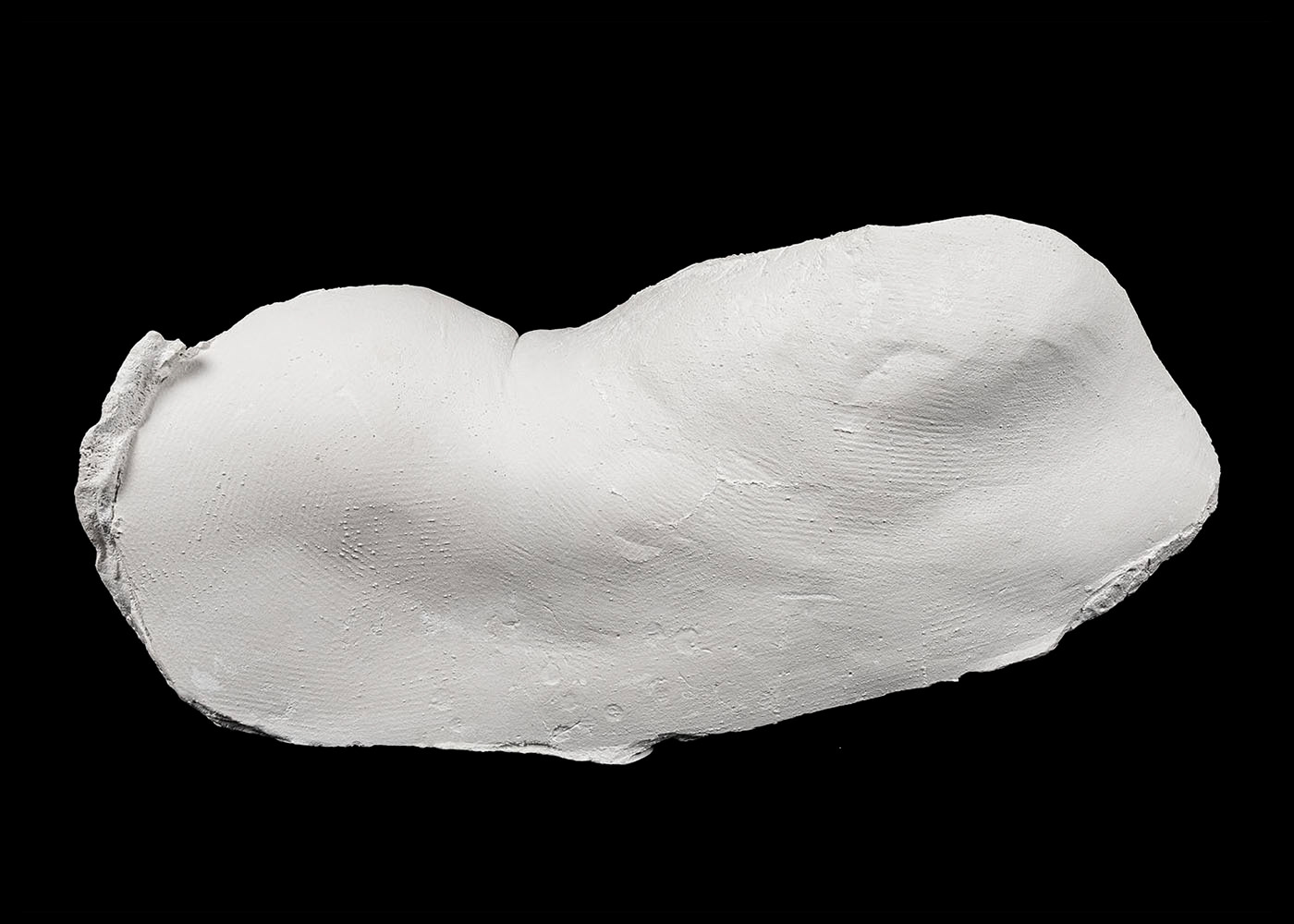 Rock Formation #13 (2019), plaster, 54 x 25 x 22 cm