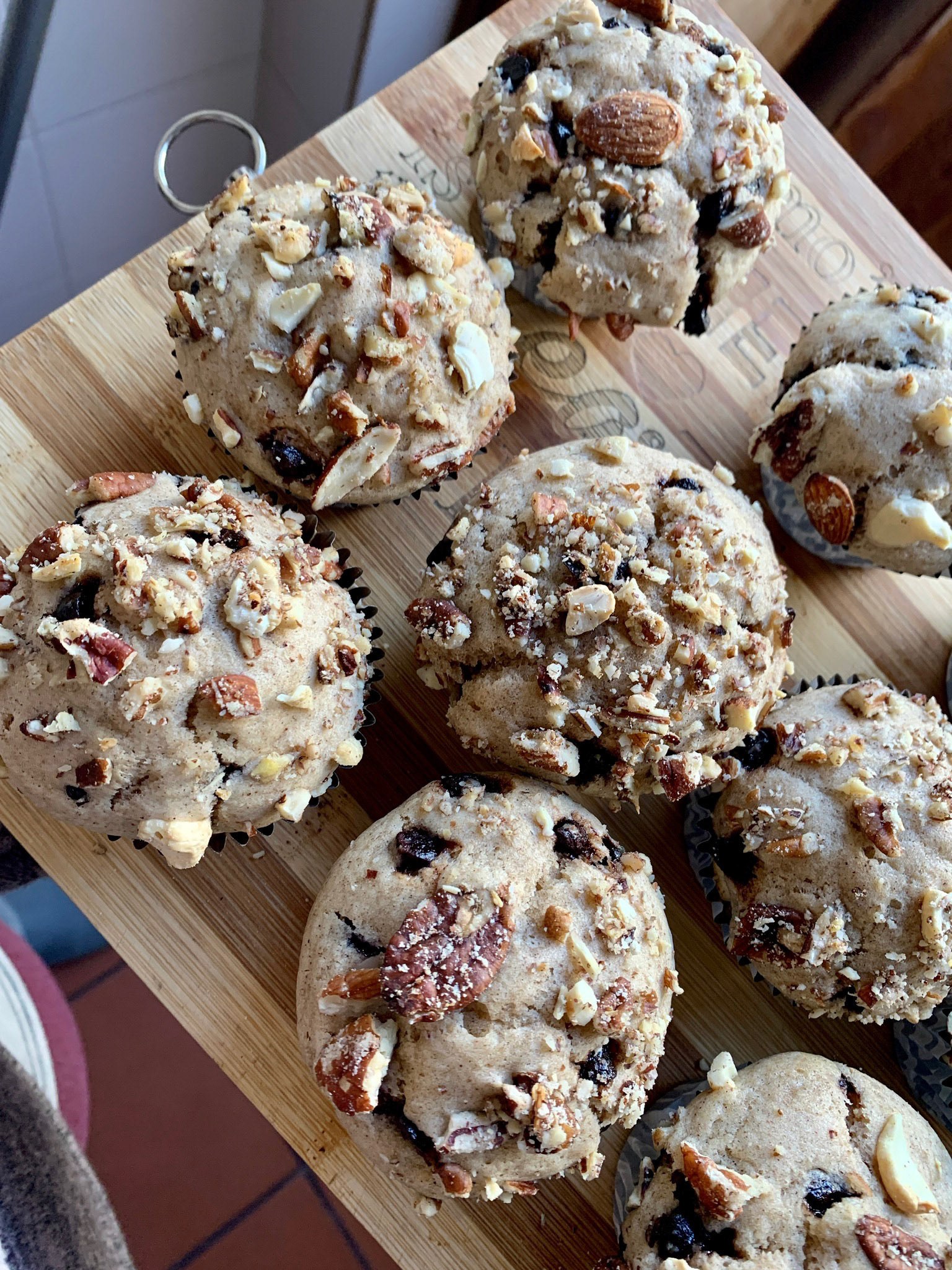 Cinnamon with Chocolate and Pecan Nuts (R90-R540)