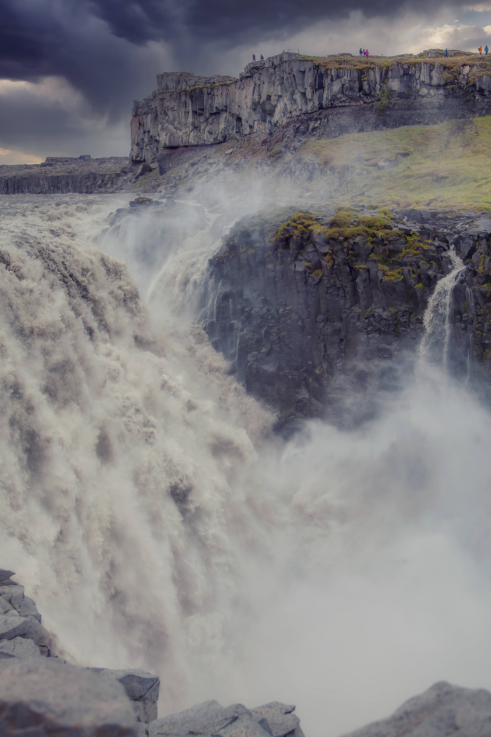 CATARATA BRUTAL