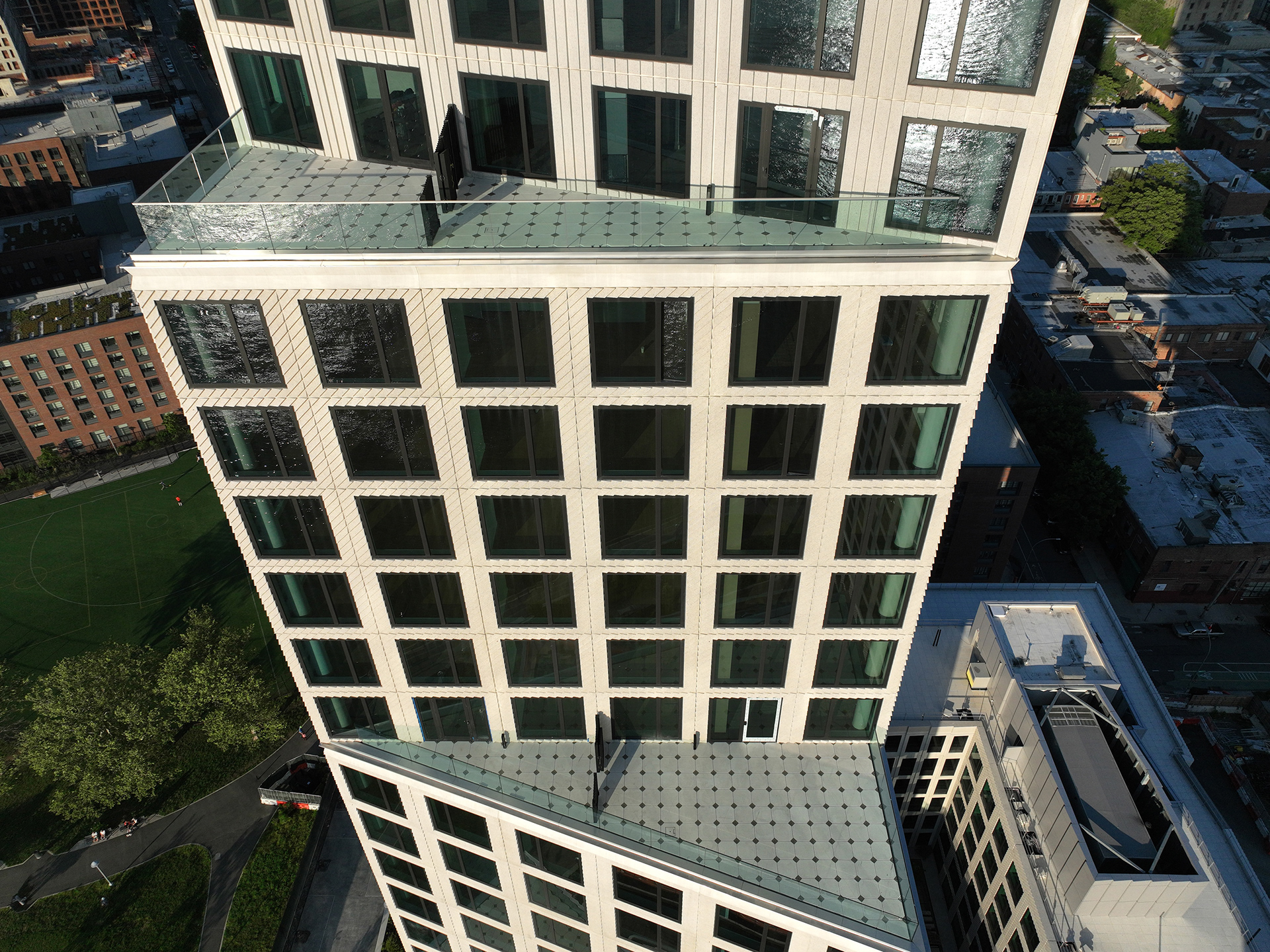 Copyright ©2022 Aerograph