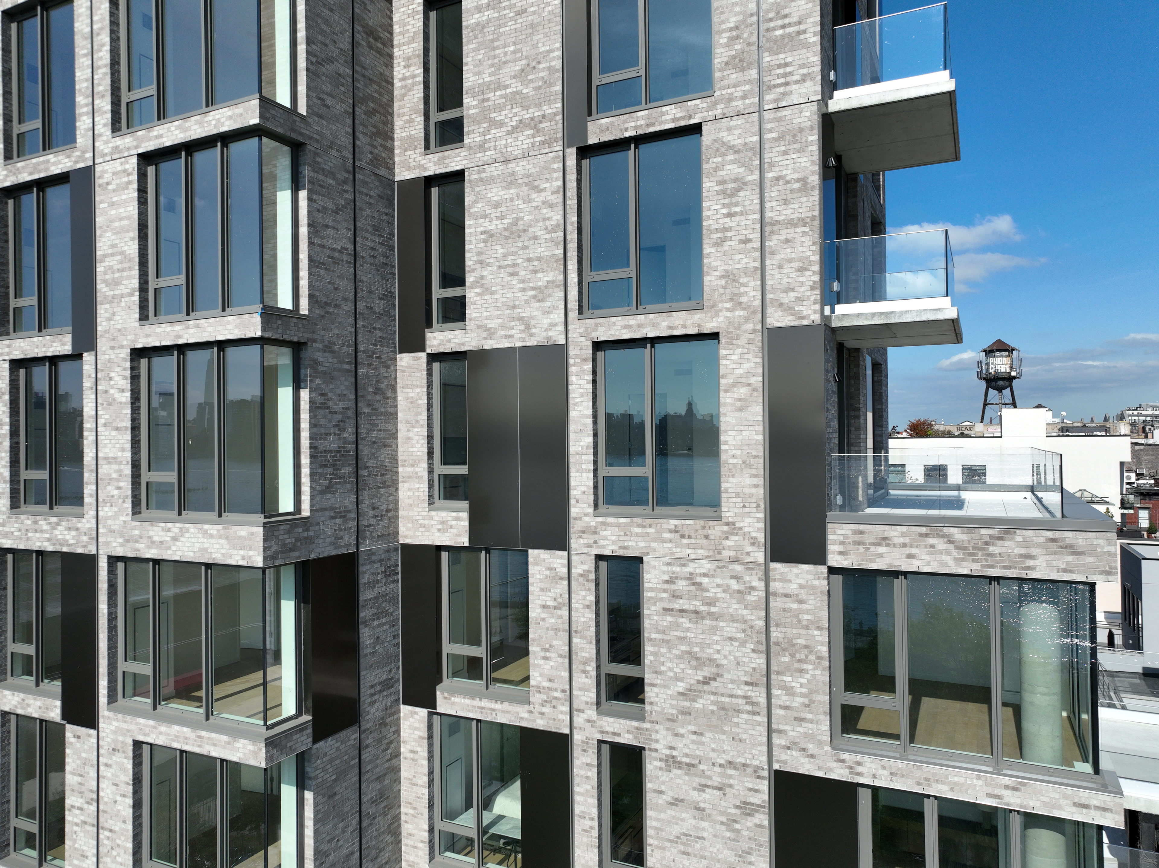  ©2022 by Aerograph. May not be used without permission.