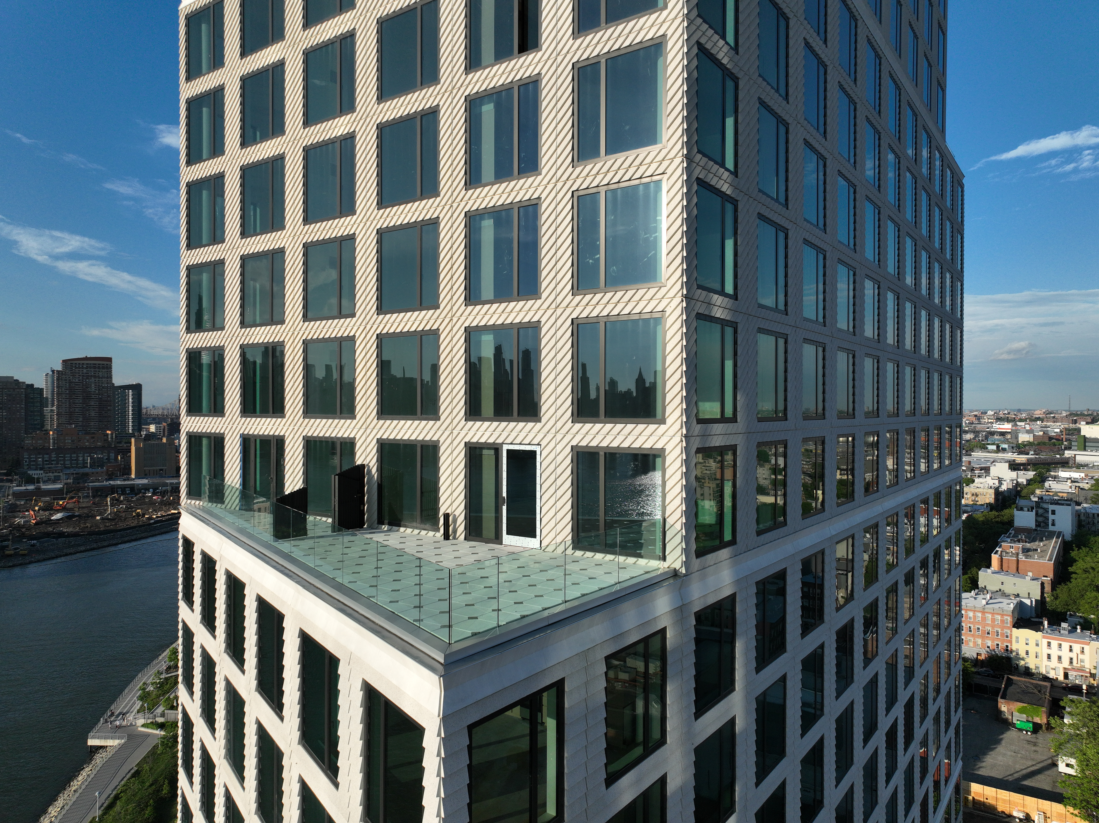 Copyright ©2022 Aerograph