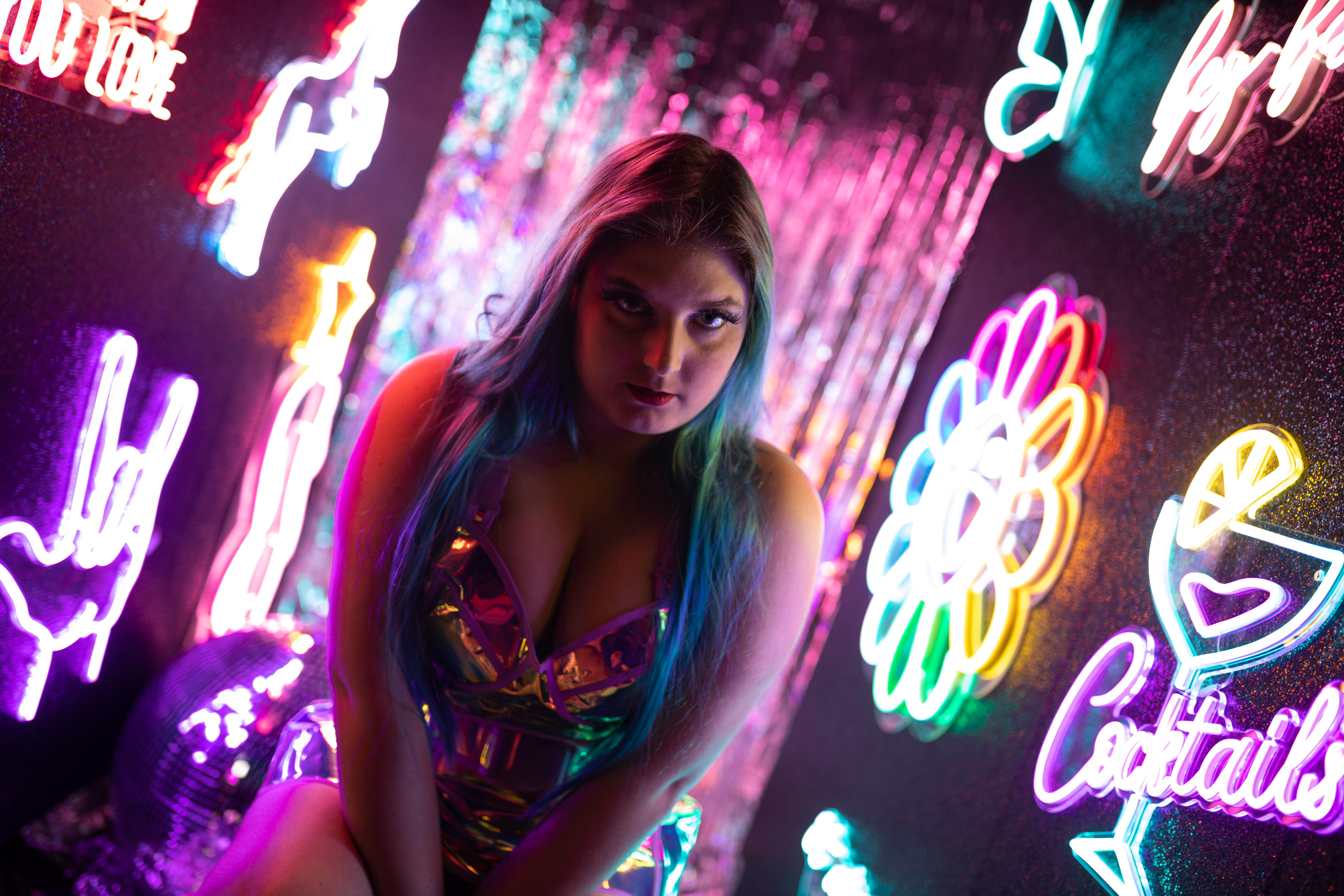 Neon Dream Beauty 1