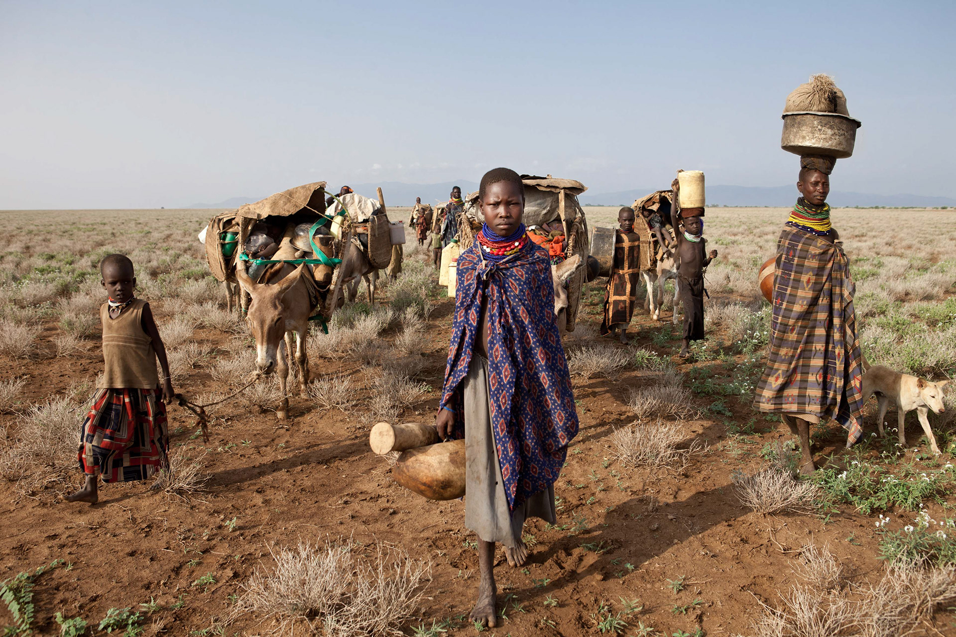 Following a raid, the three camps attacked around Nanam had to migrate separately, making them more vulnerable.