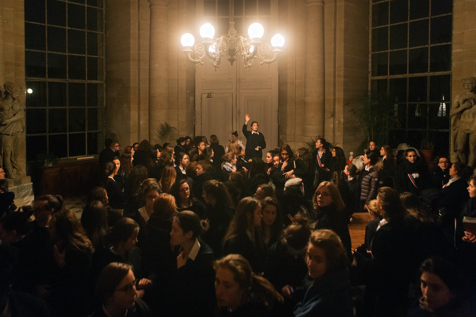 Louise, a student, organizes the 2S evening, the celebration of Napoleon's coronation and the battle of Austerlitz, which takes place every year on December 2. This celebration, born in 2005 for the bicentenary of the school, continues at the request of the students.