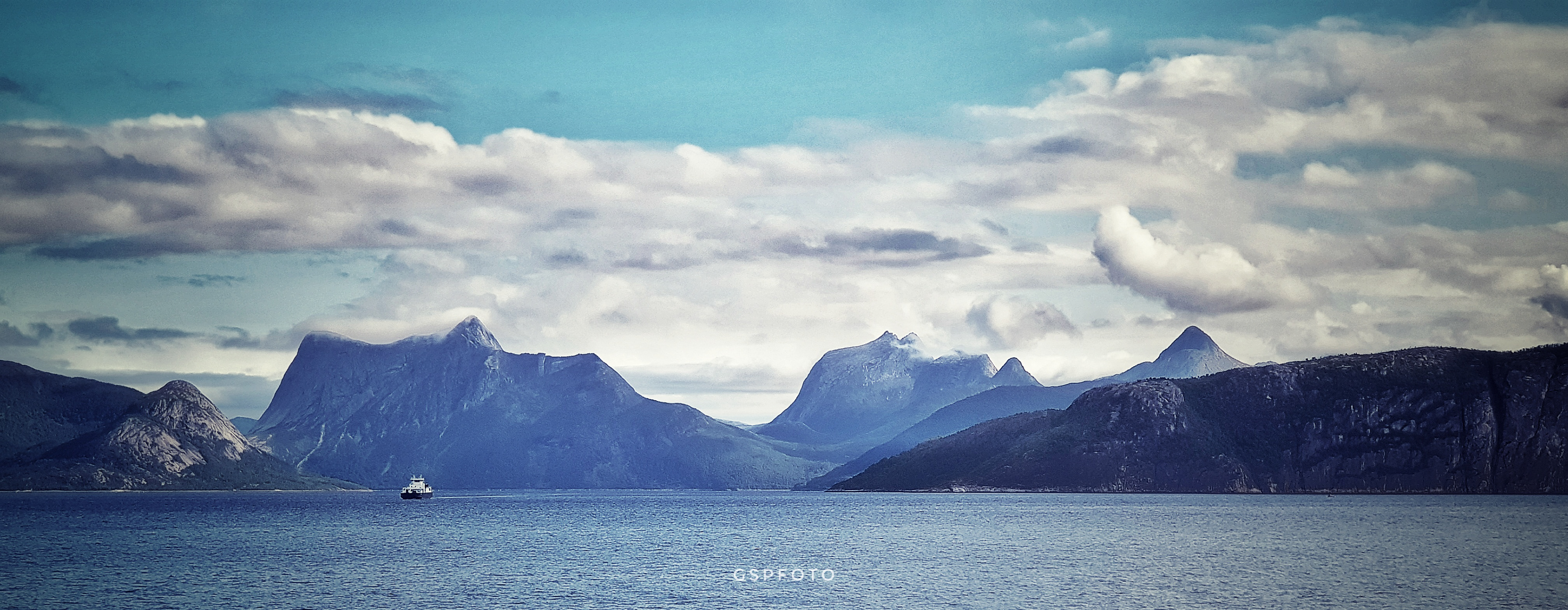 Ferges mot Skarberget - Tysfjord