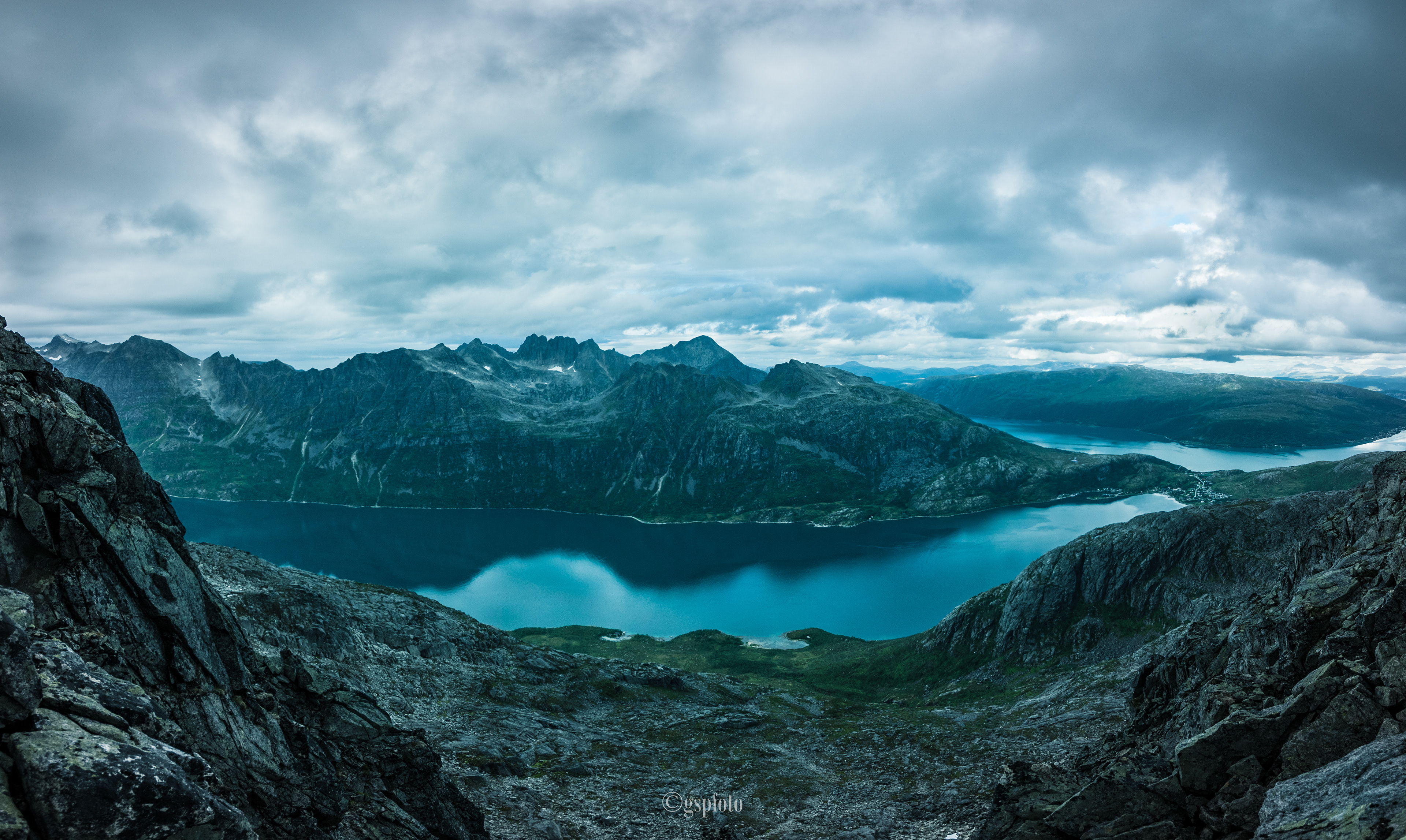 Ersfjorden, Kvaløya