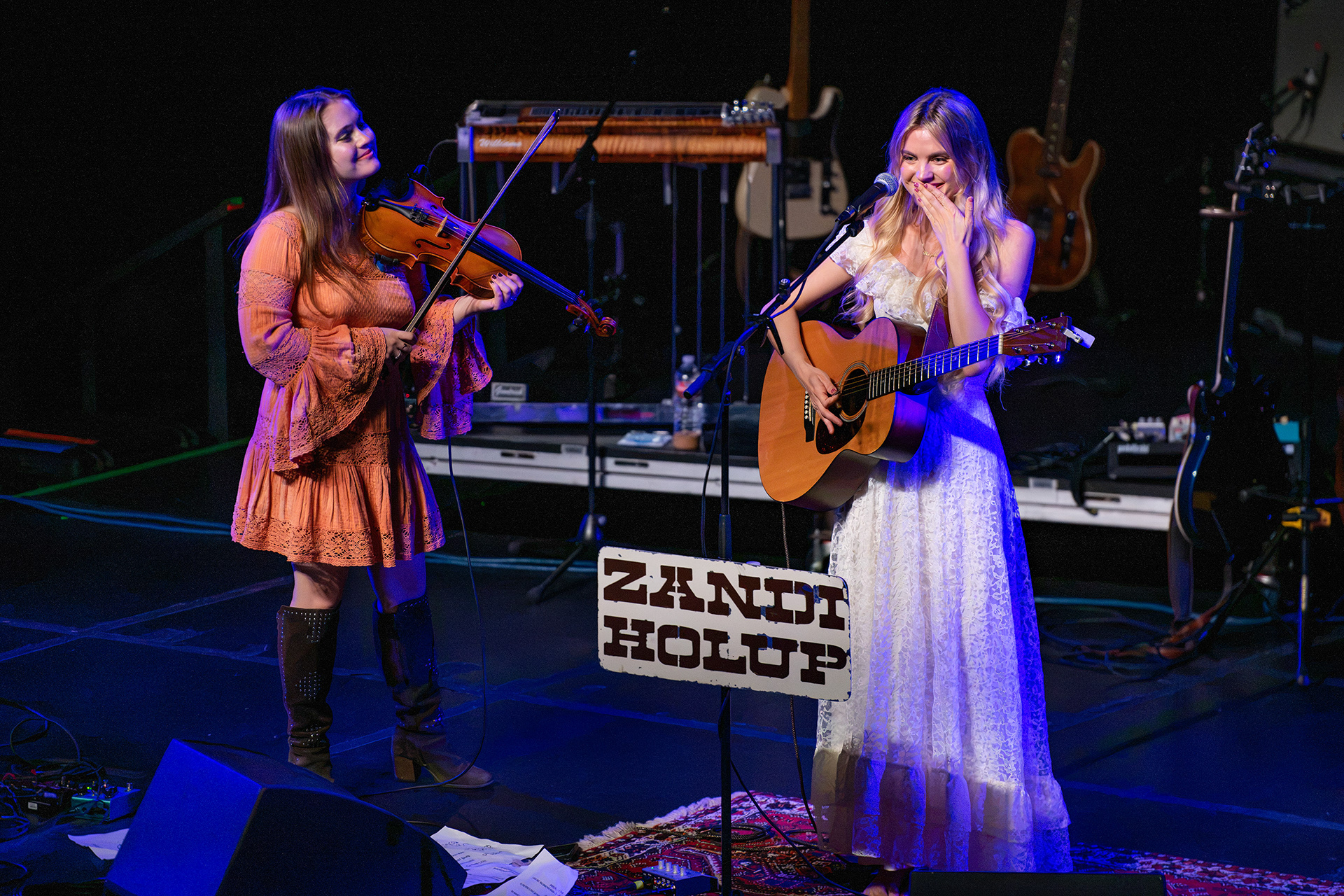Zandi Holup -- "Dustpiles" Tour