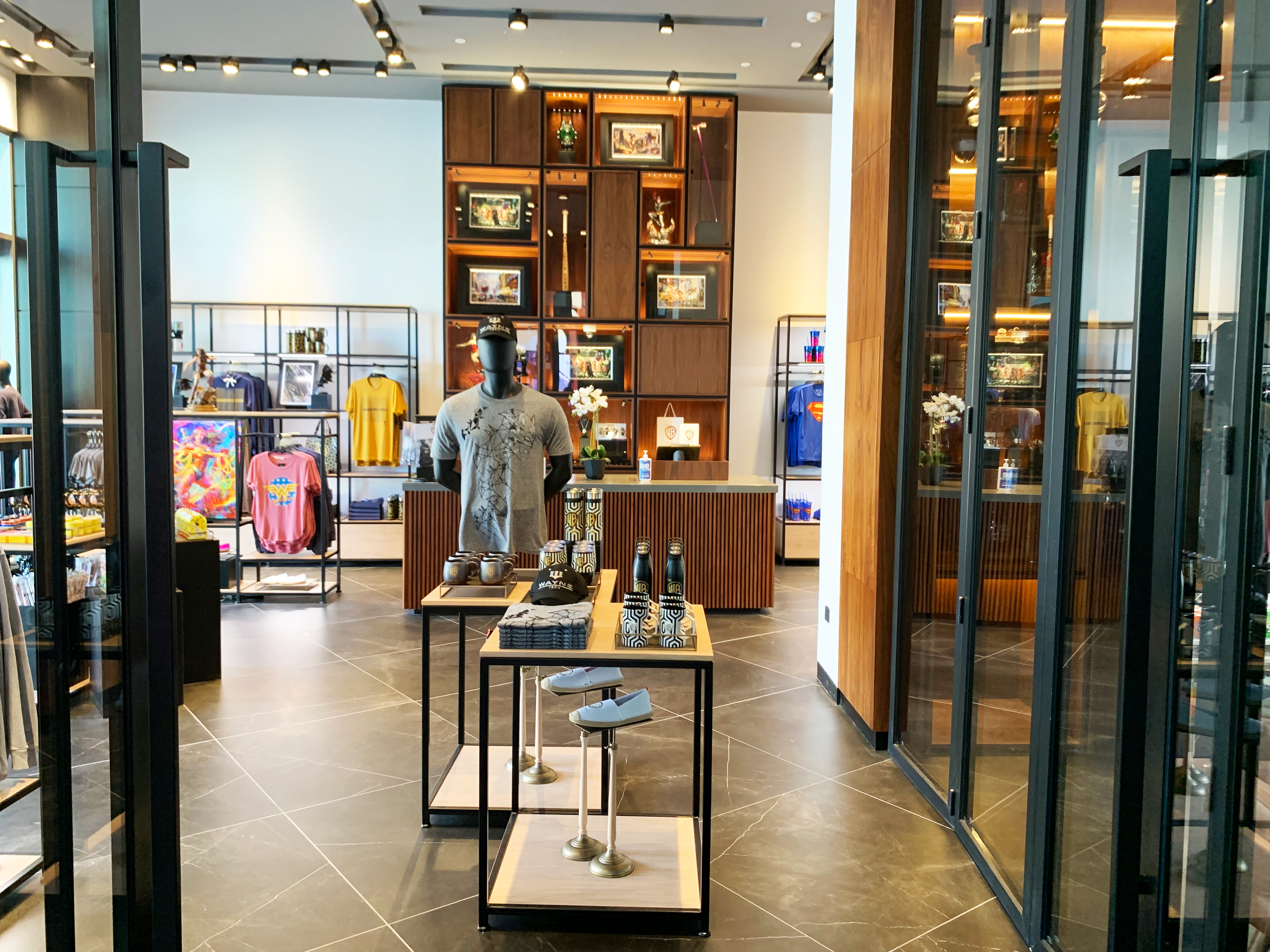 The Propshop - The WB Hotel Abu Dhabi
