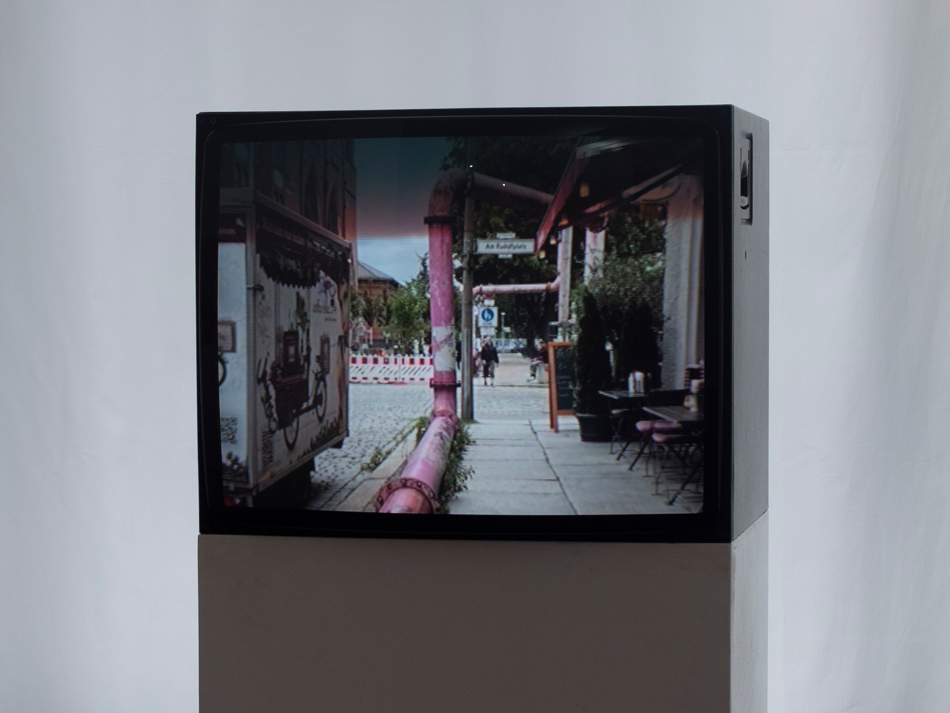 Urban signs, Berlin 2021, video 5“30