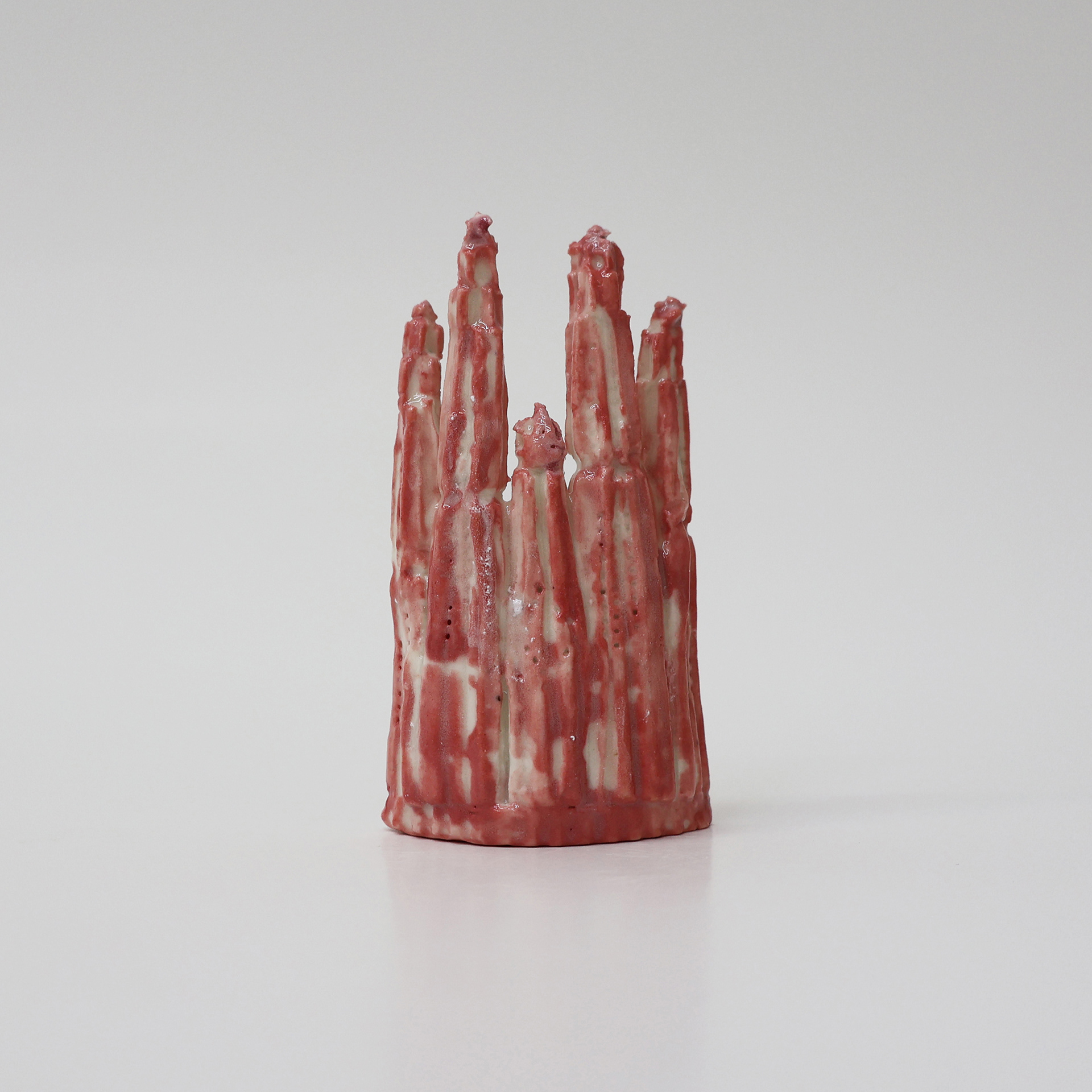 Barcelona, 2025, porcelain, 1250℃ firing, 4.5×2×8 (cm)