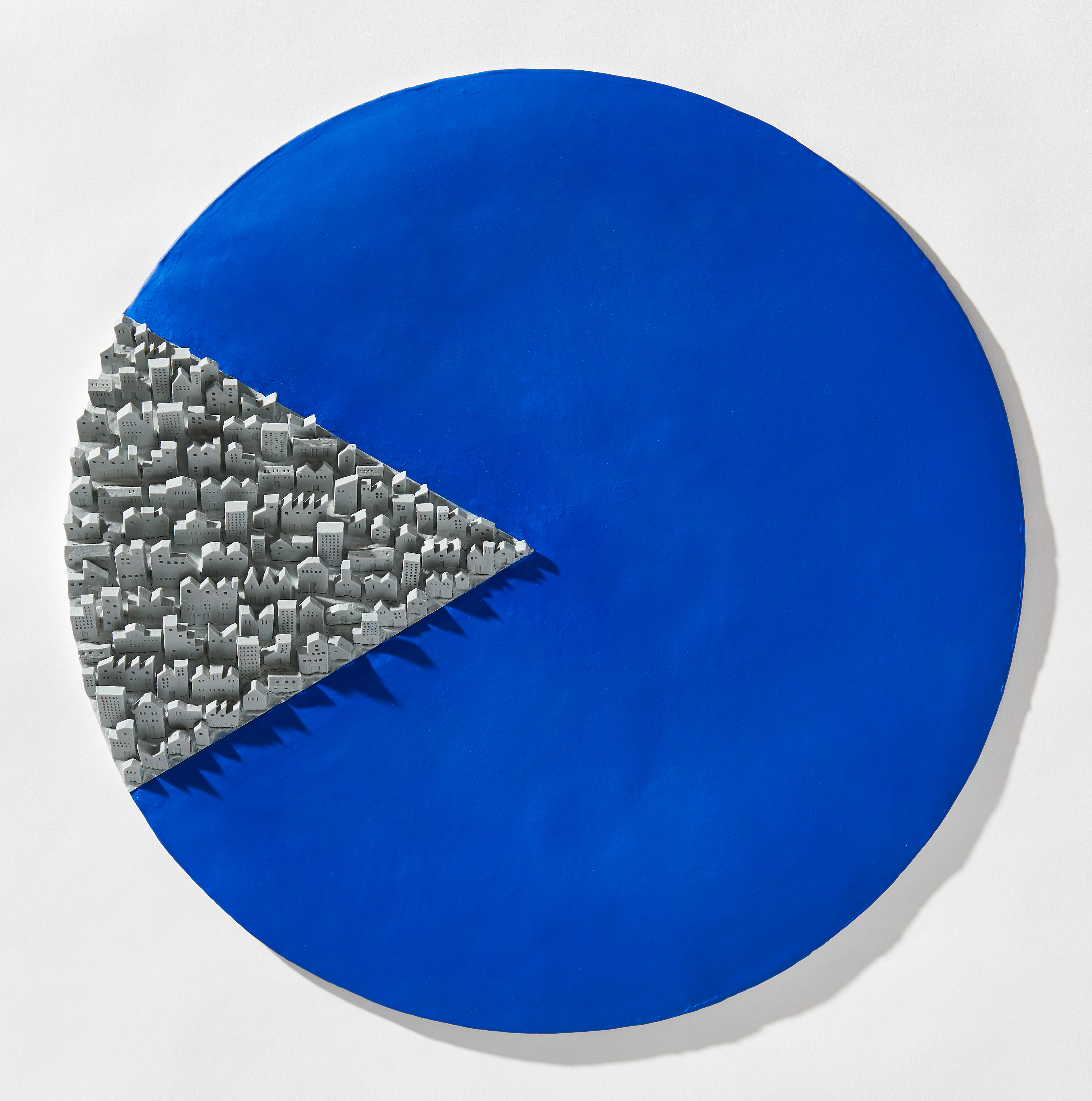 Venom, 2019, paperclay, slip, 1250℃ firing, 44×44(cm) 