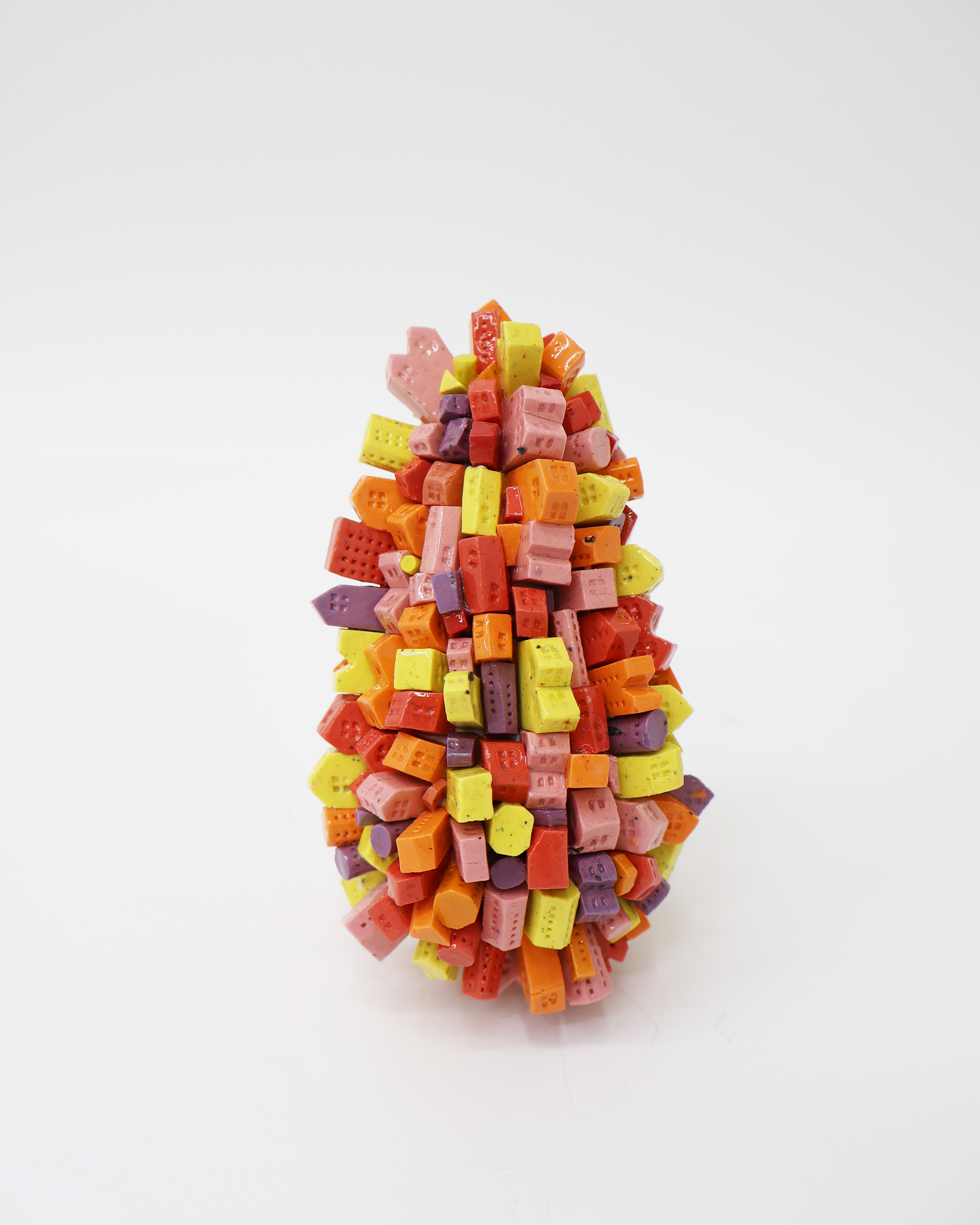 Cell, 2025, porcelain, 1250℃ firing, 8×8×15 (cm)