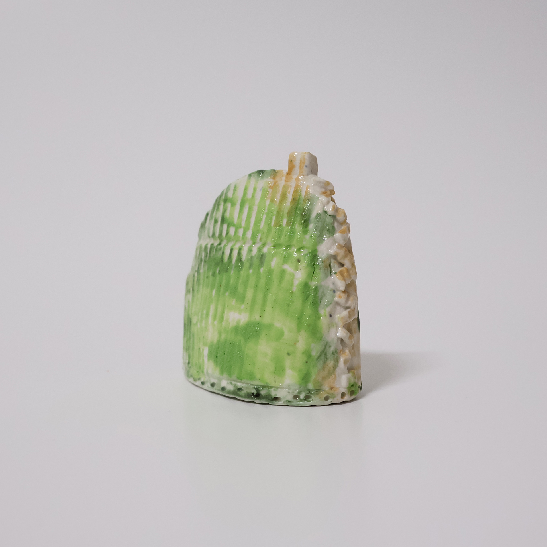Guatape, 2025, porcelain, 1250℃ firing, 3×6.5×6.5 (cm)