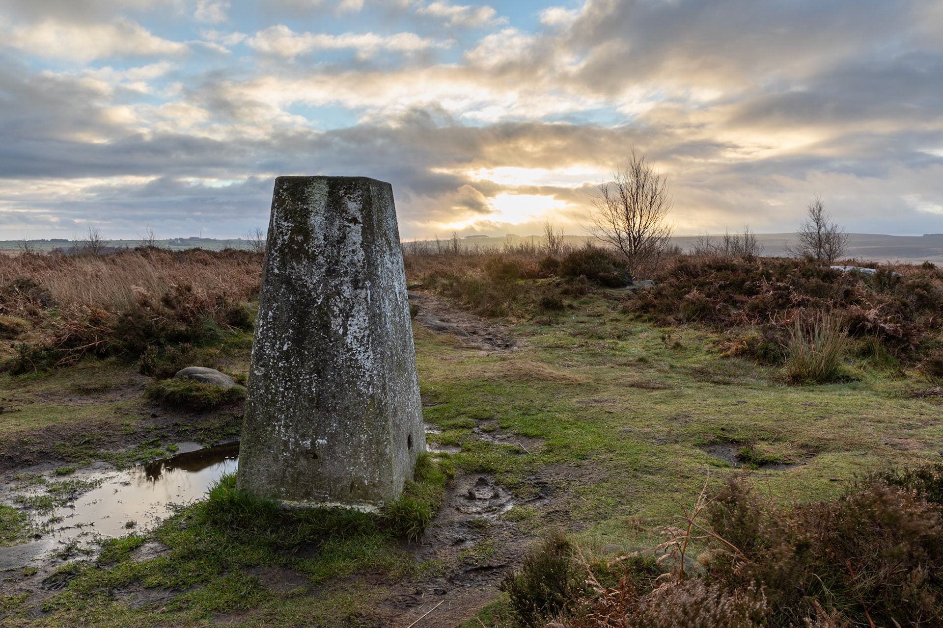 Trig Point Birchen Edge (TP1376)
