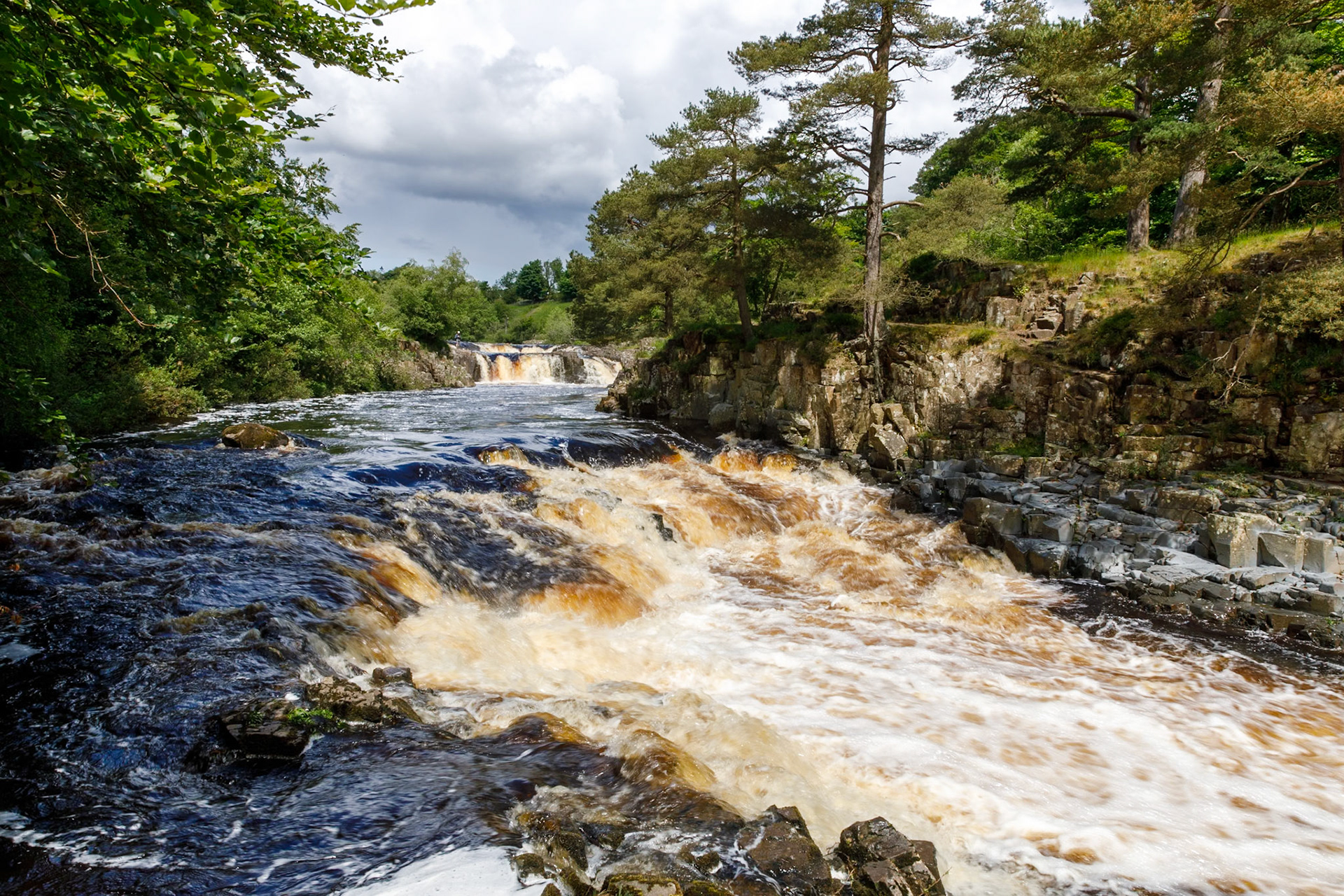 Low Force Waterfall