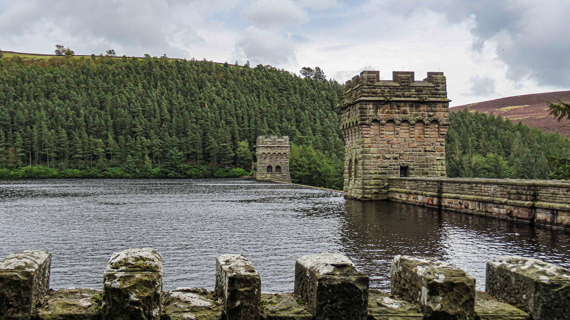 Howden Dam, South Yorkshire and Derbyshire border