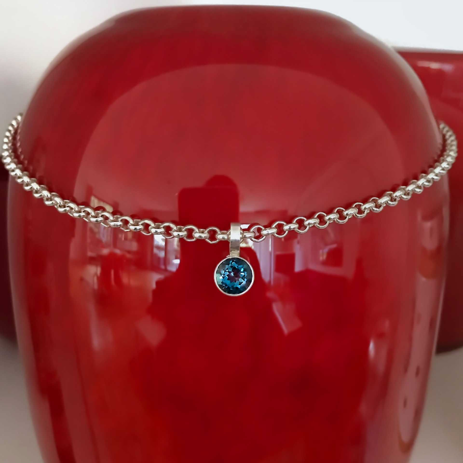 Silberkette mit London Blue Topas