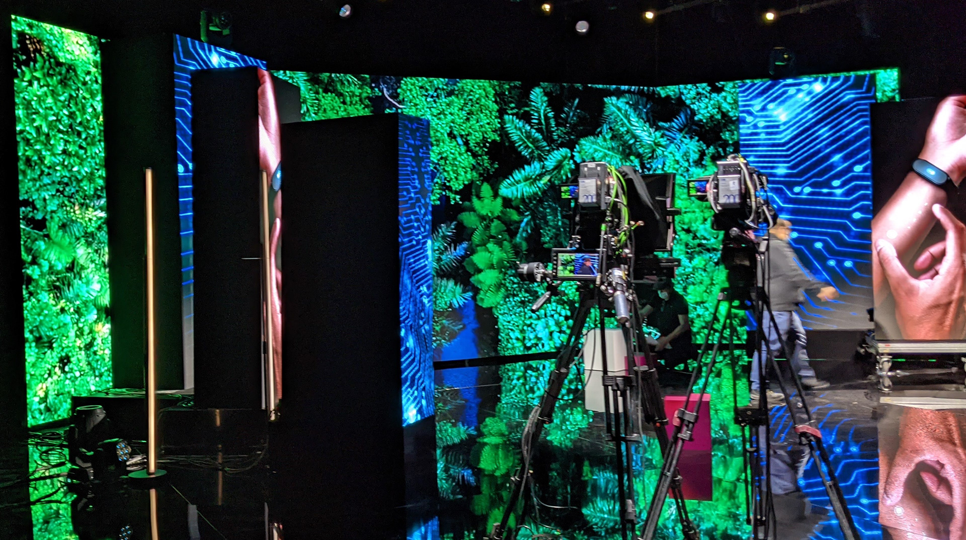 Mika L'Oréal Research & Innovation Keynote