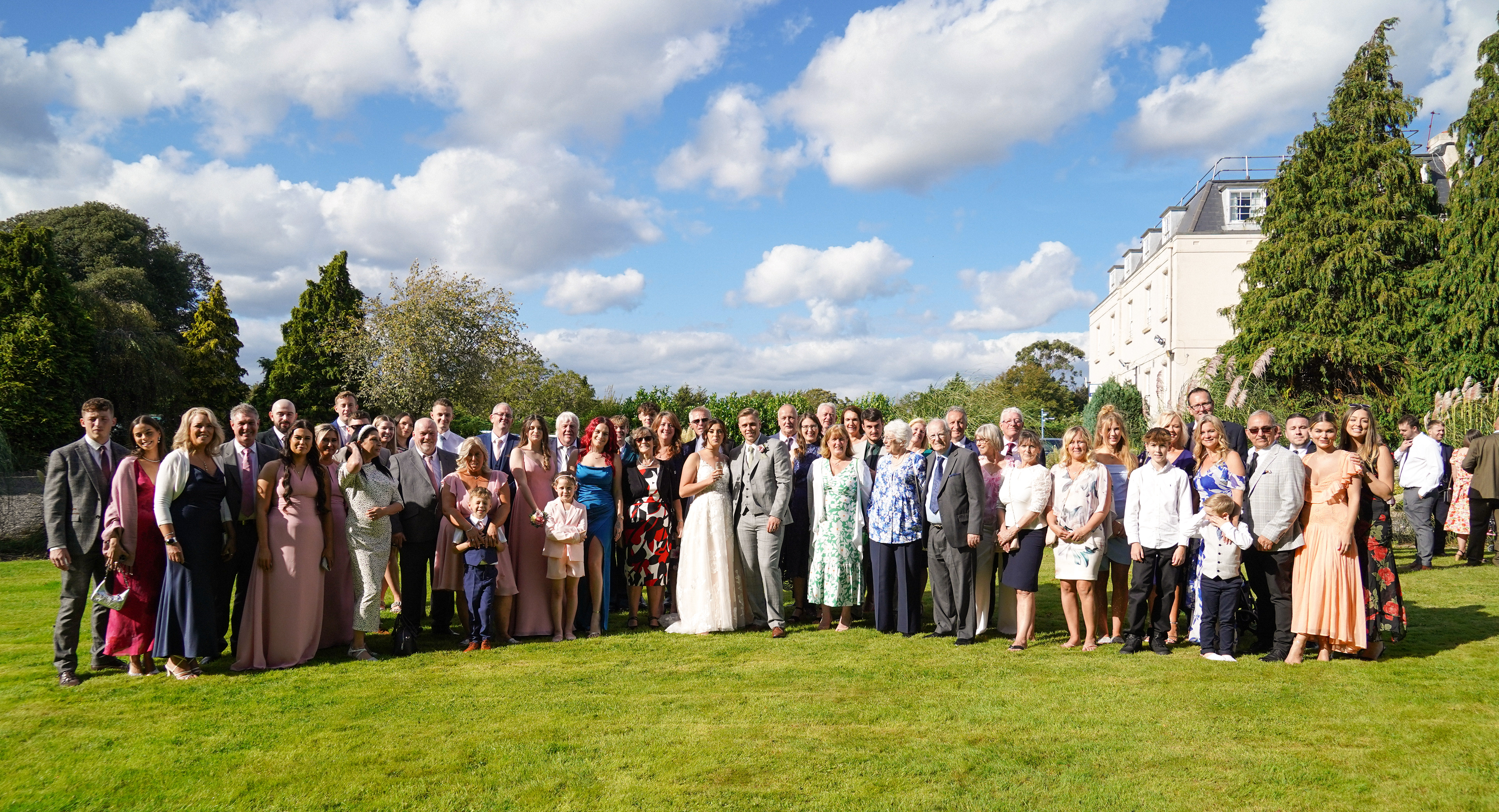 Mr & Mrs Groom