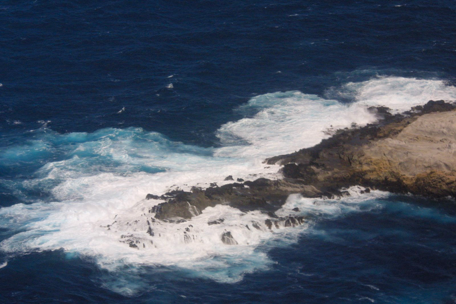 MauiScape Heliocopter (West Maui and Moloka'i)