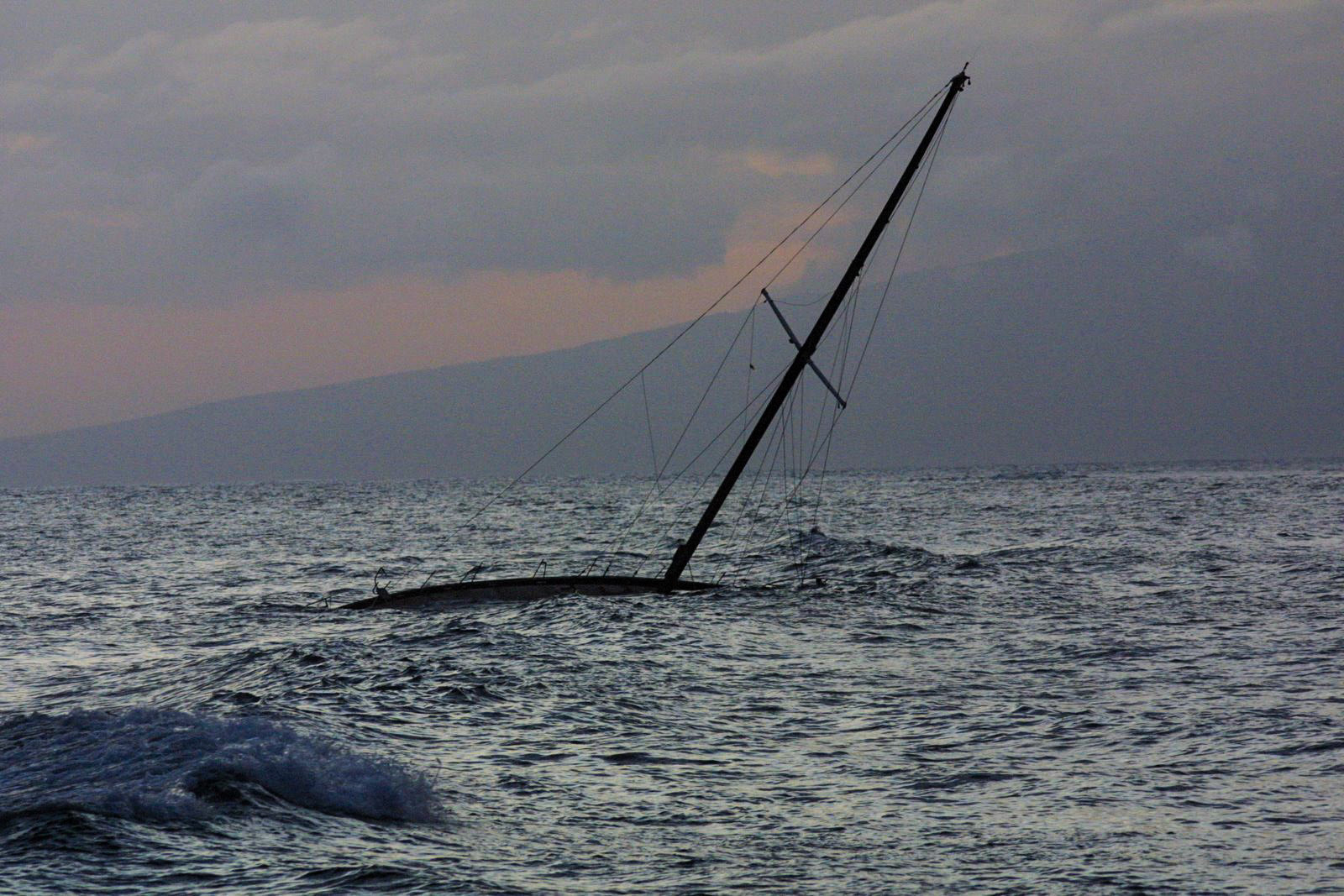 Trilogy Discover Lanai Sunset Sail - Sunset