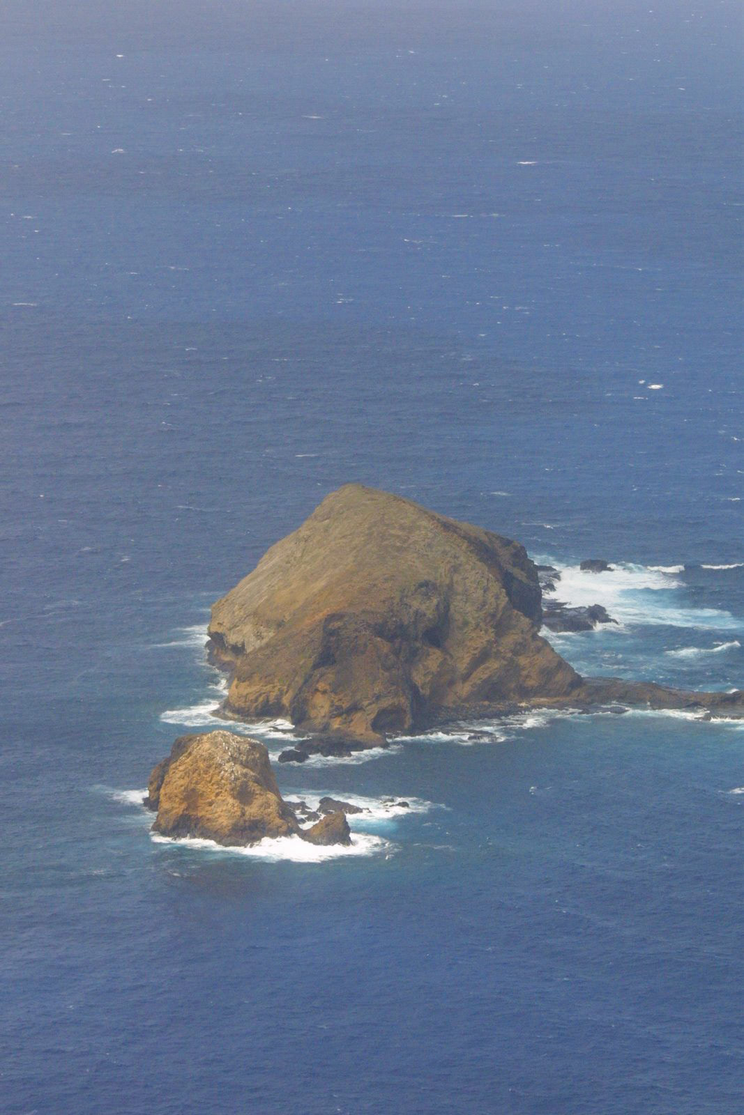 MauiScape Heliocopter (West Maui and Moloka'i)