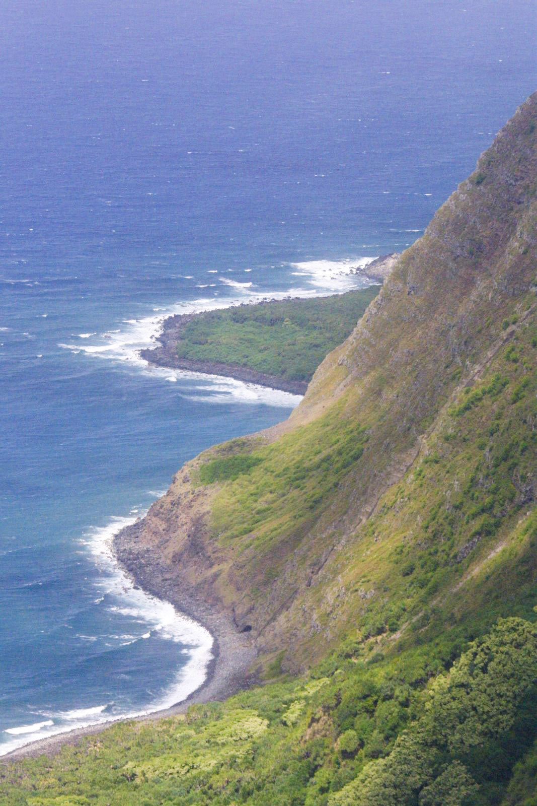MauiScape Heliocopter (West Maui and Moloka'i) Moloka'i