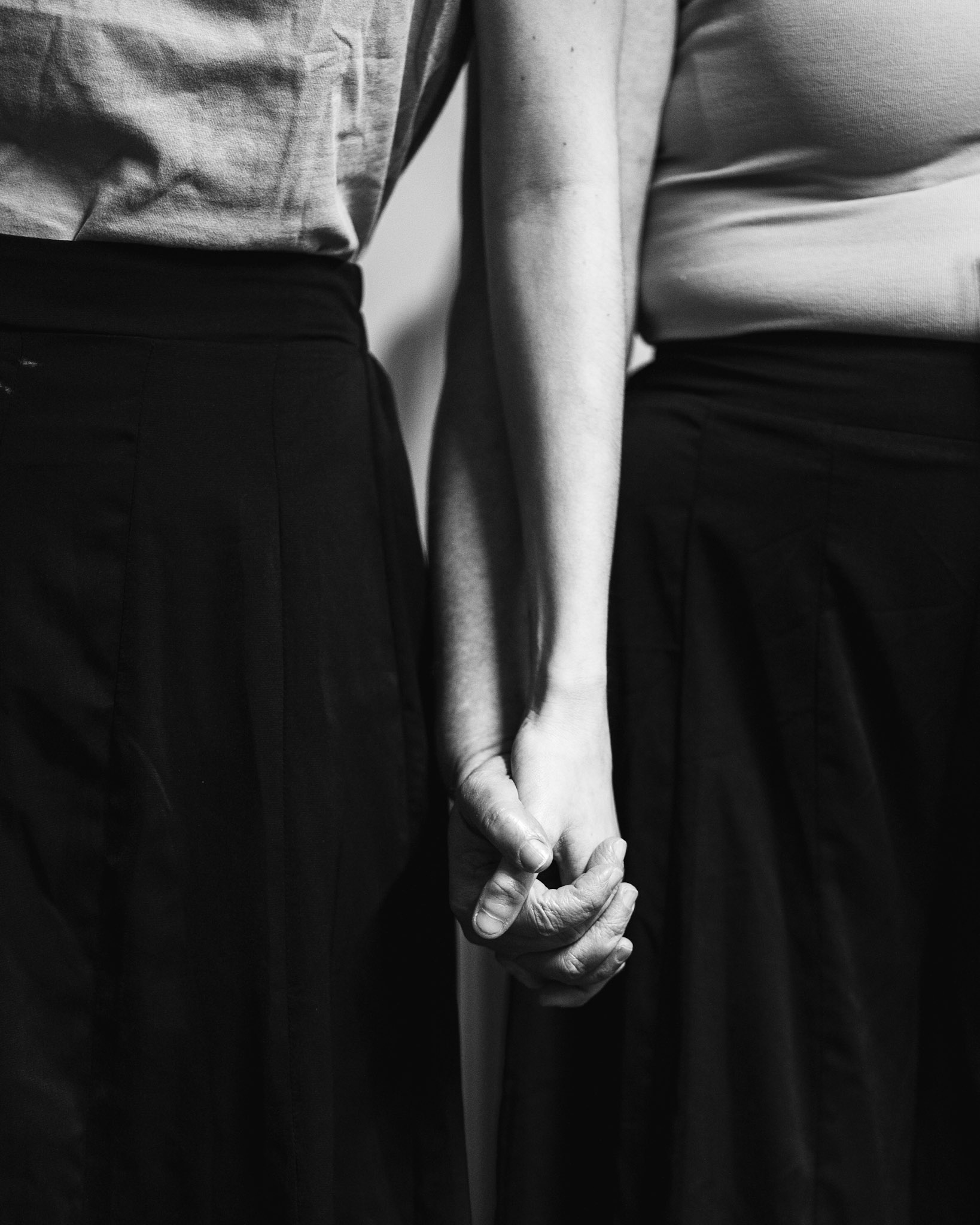 Fotografia documentaria di un evento culturale che promuove l’inclusione attraverso l’arte