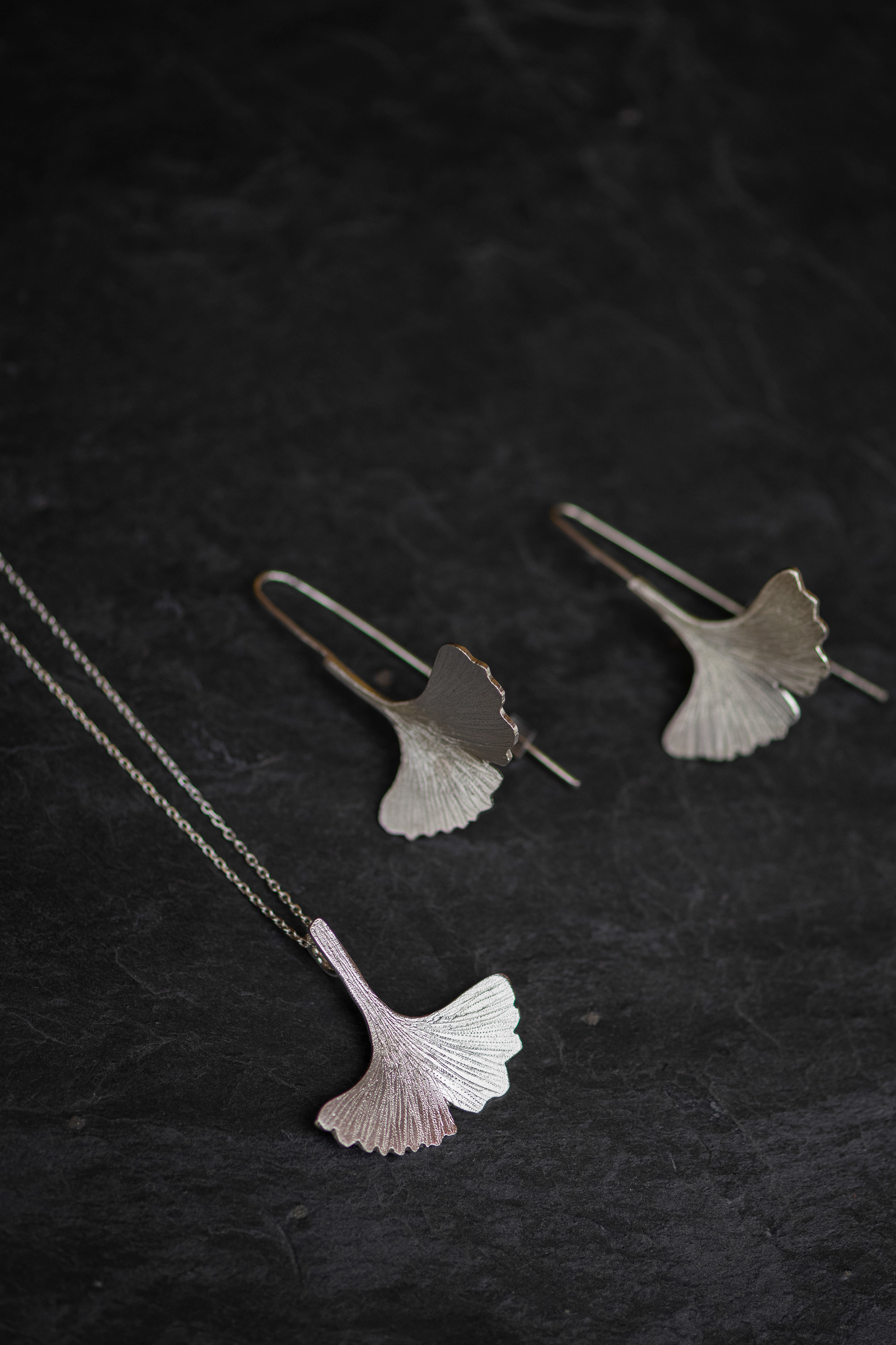 Pendentif et BO Gingko en argent - 88€ et 77€