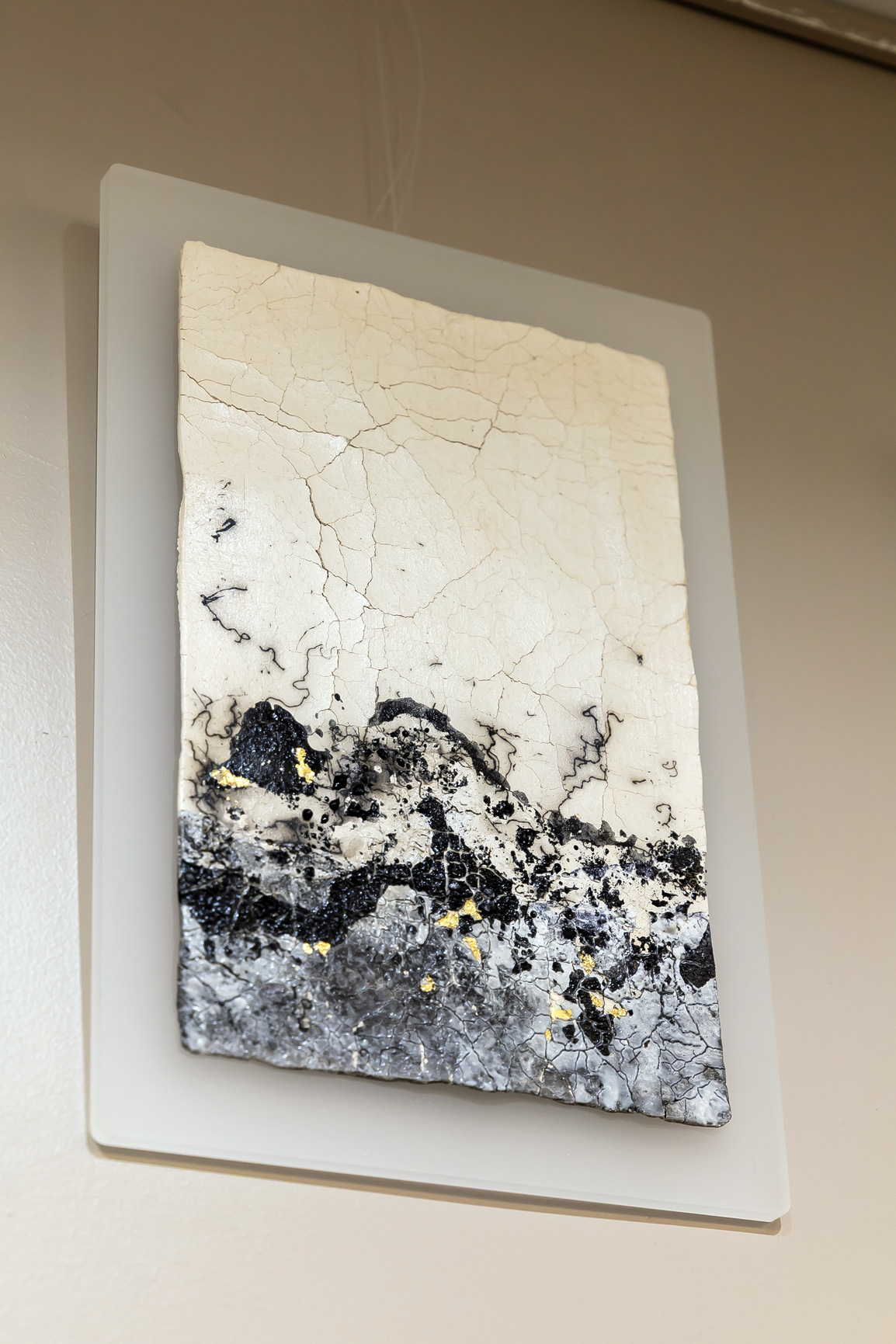 Toile d'Argile sur plexiglass - 350€