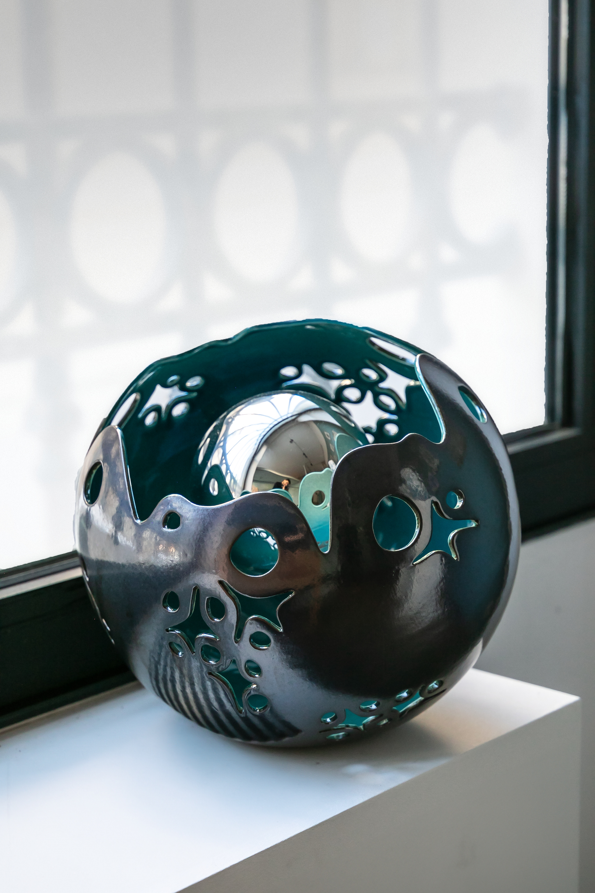 Lampe "Éclosion" en céramique - 320€