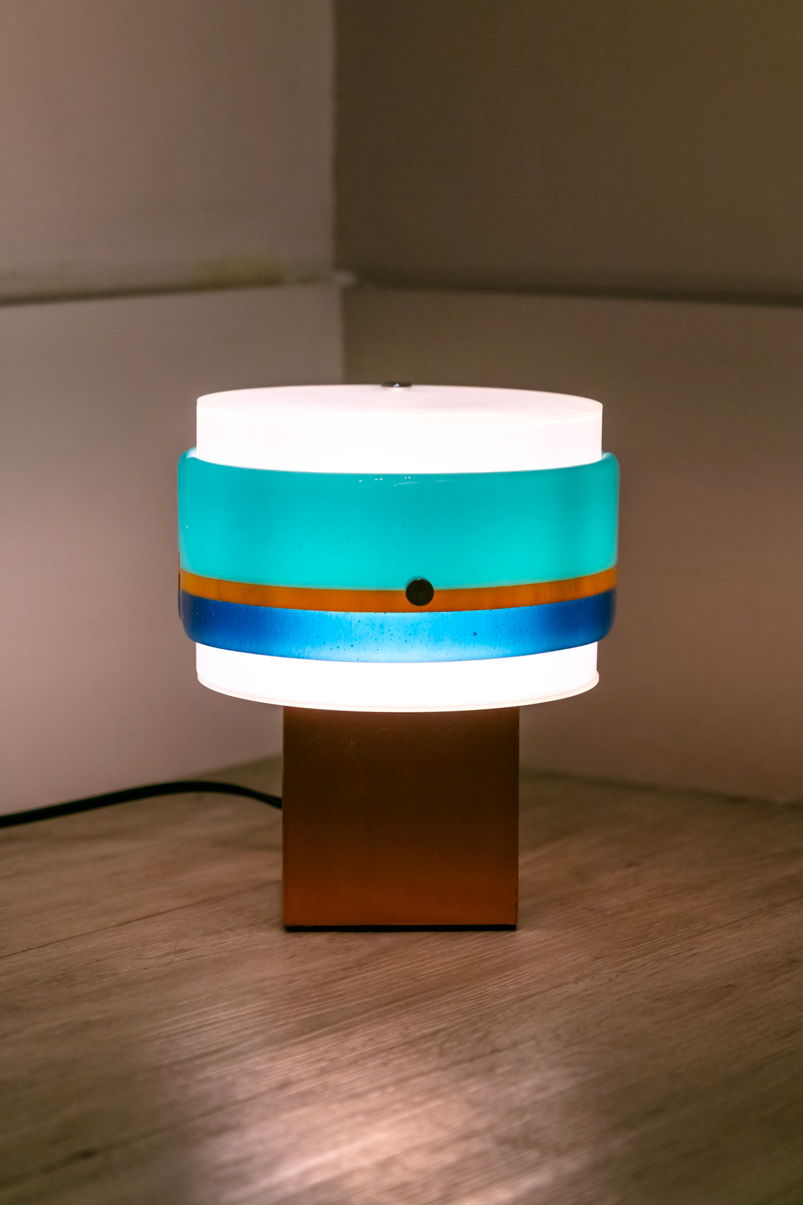 Lampe "Paula" en verre et métal - 330€