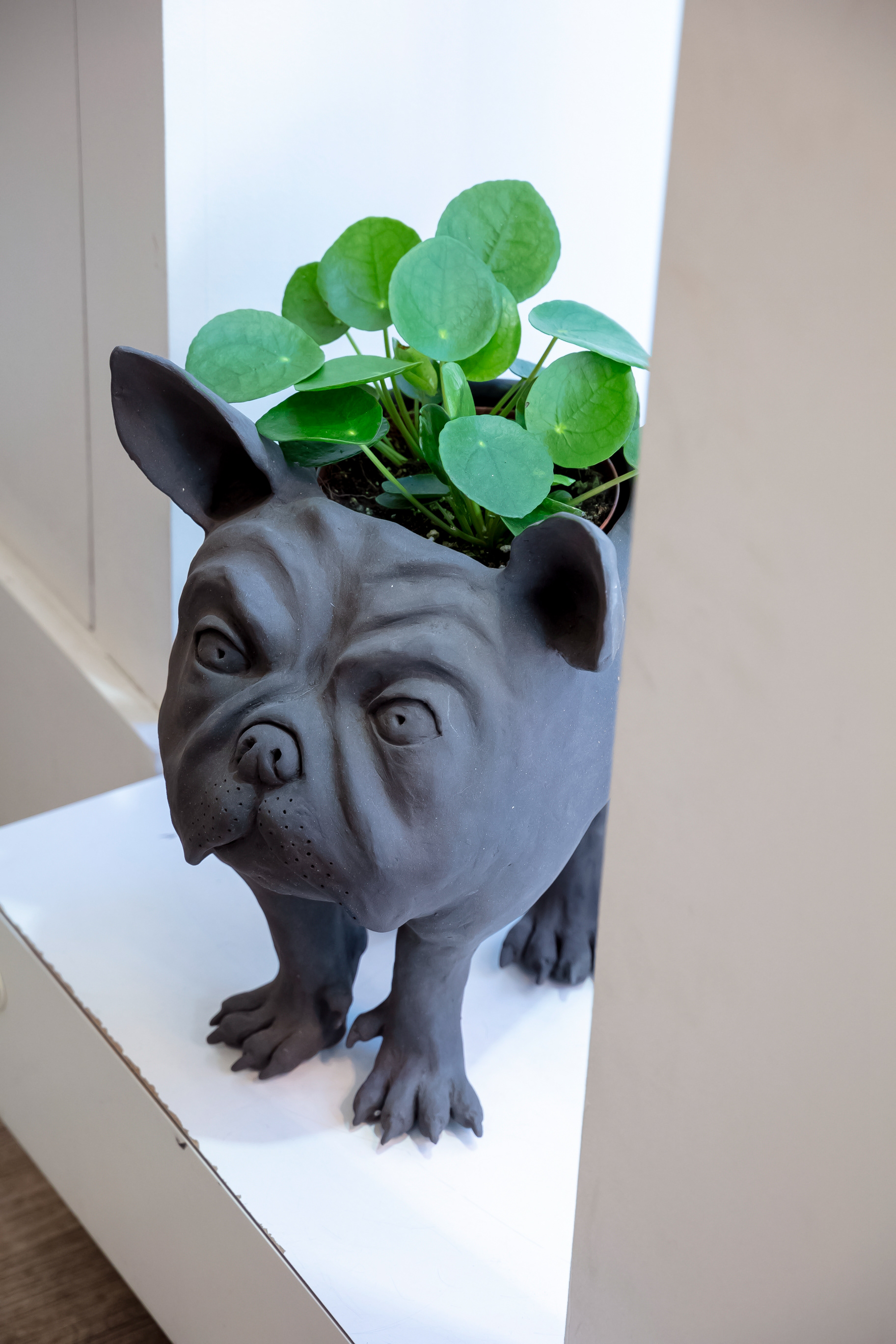 Pot de fleur "Accra" en grès - 700 €