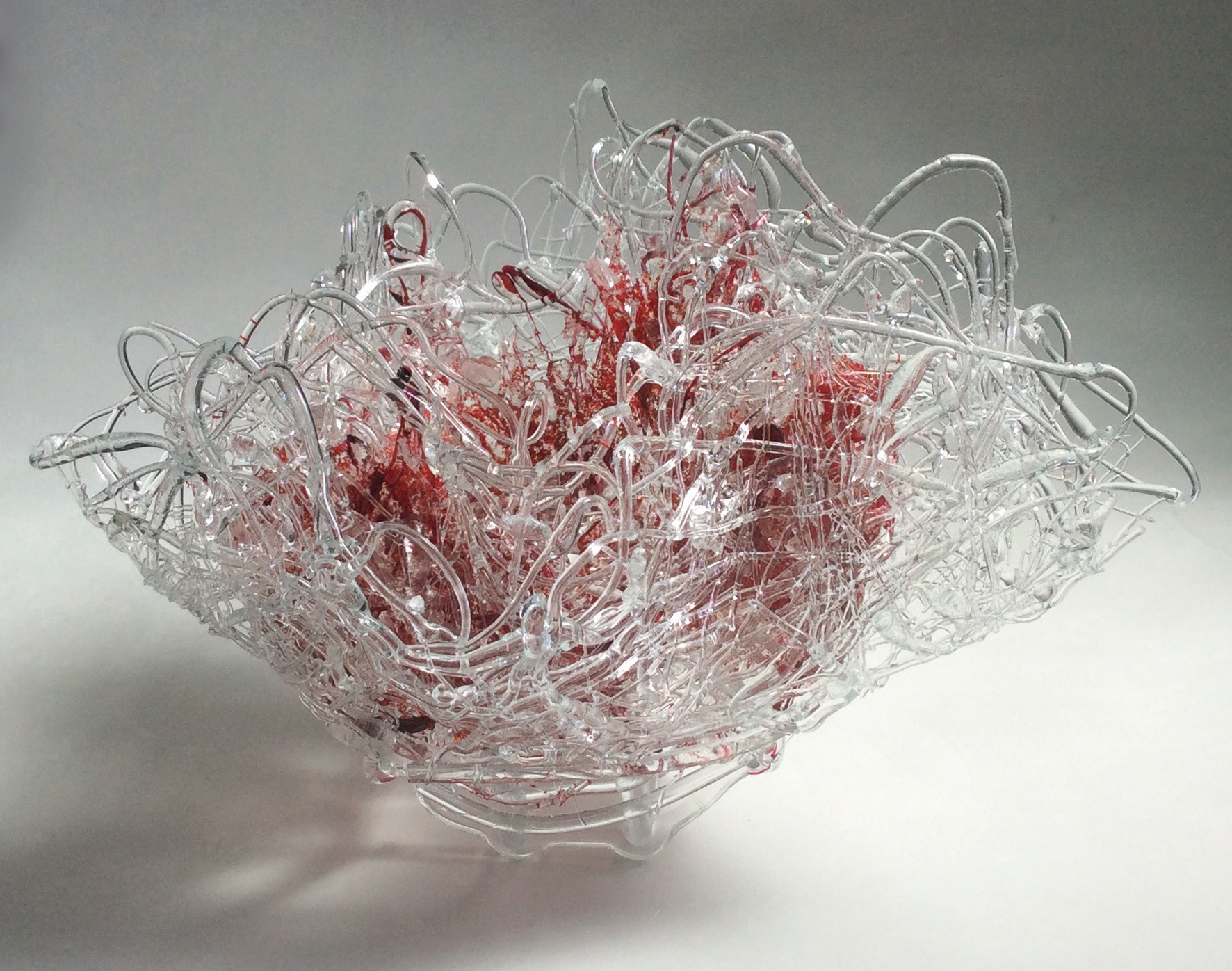 Sculpture le parfum de l'eau rouge en verre - 220€
