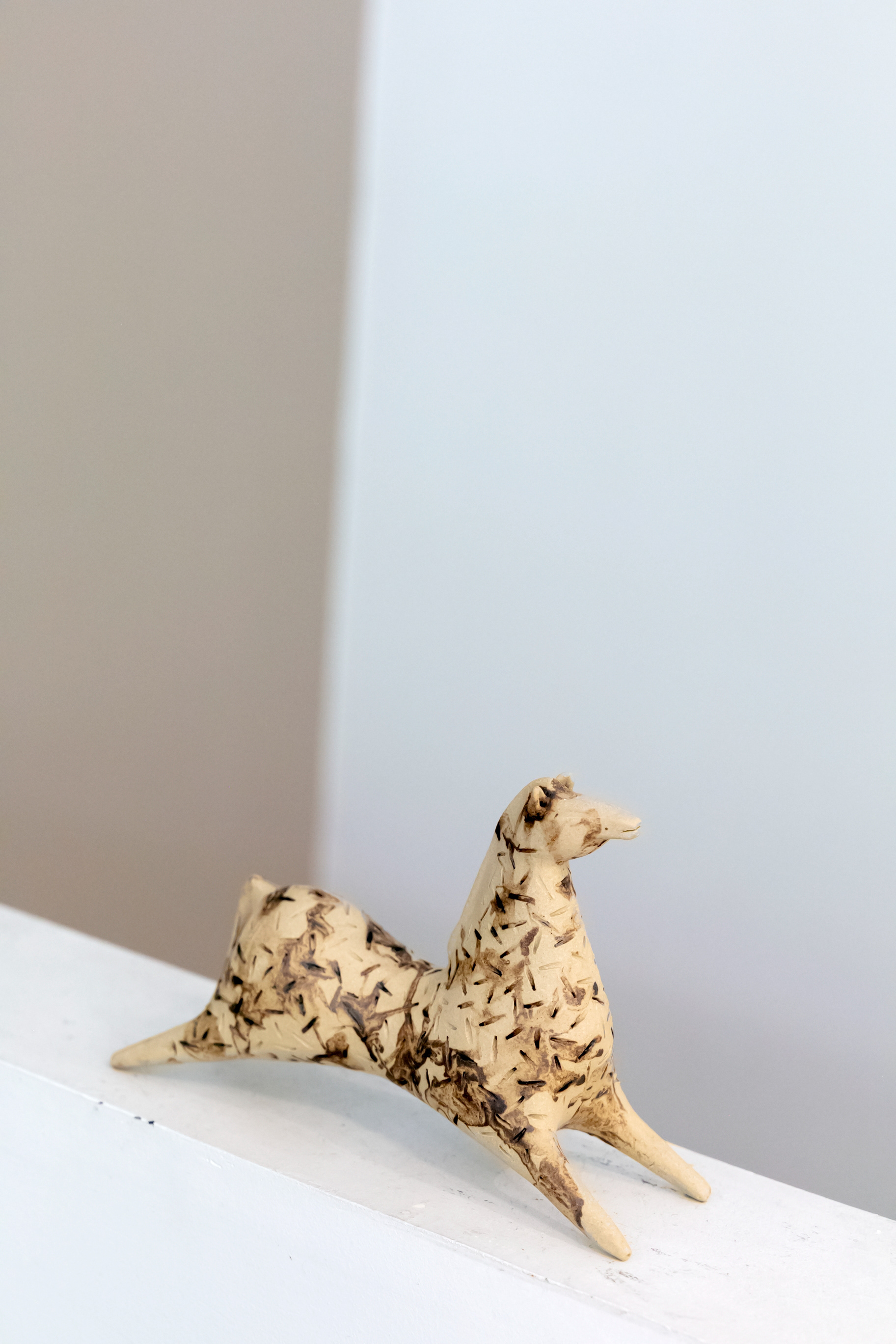Sculpture gazelle, grès - 154€