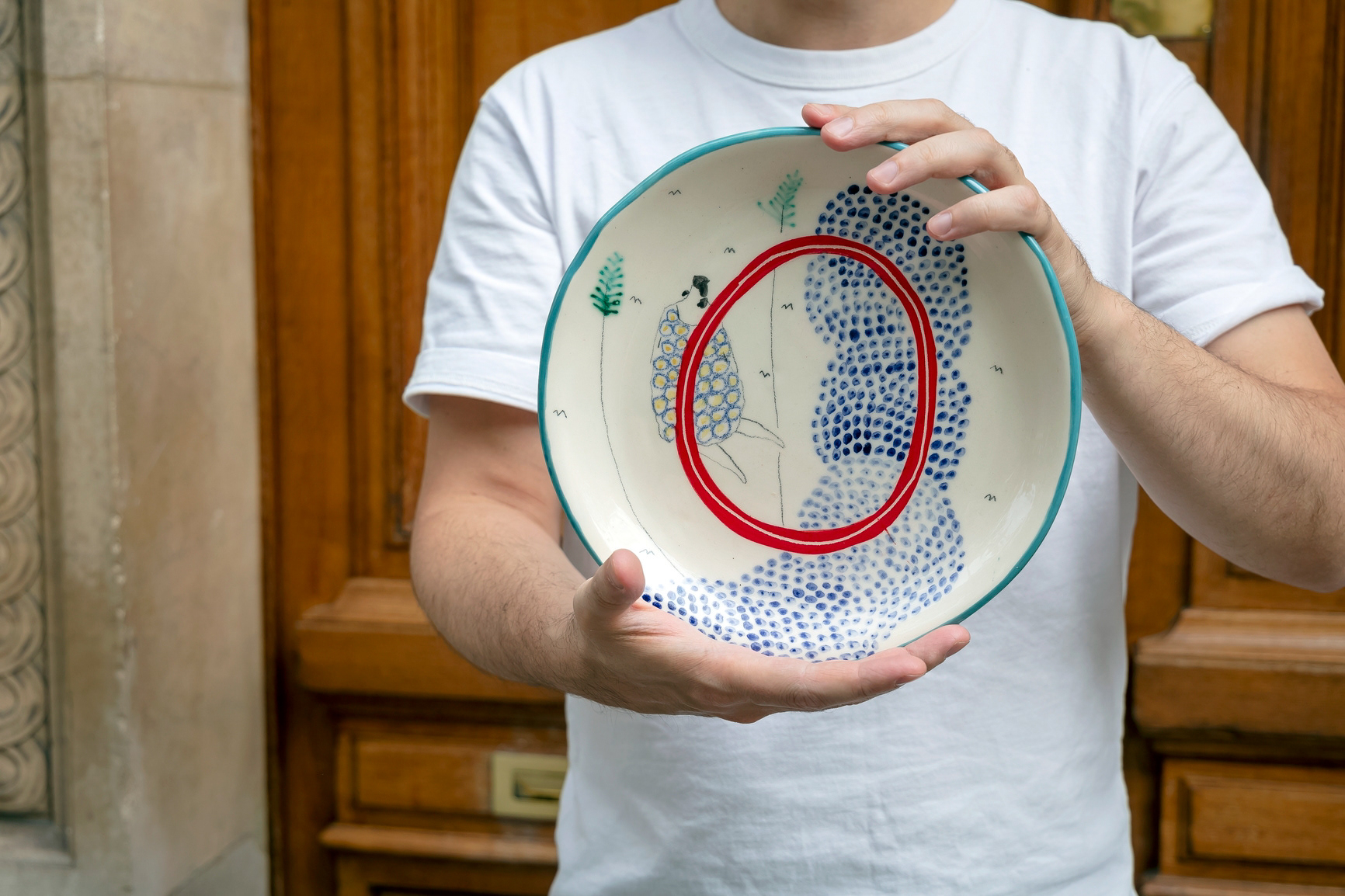 Assiette en faïence - 38€