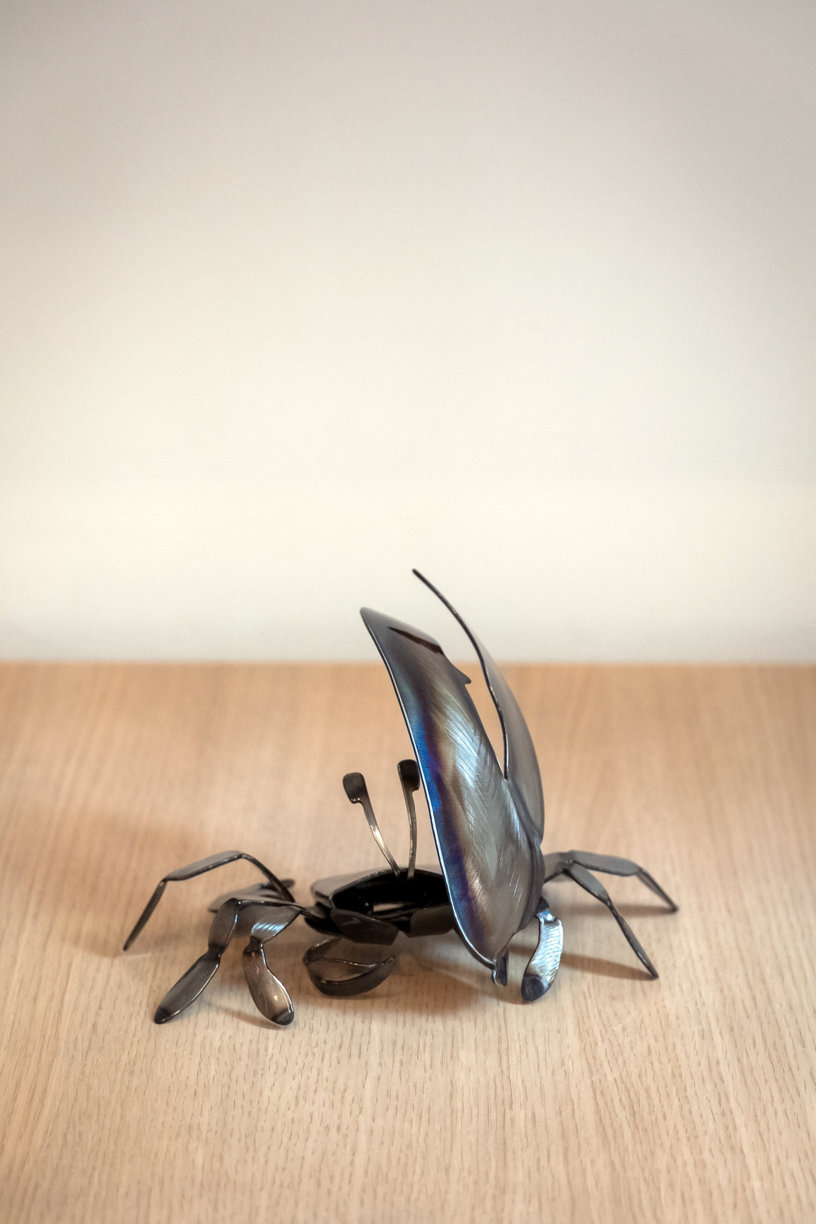 Crabe violoniste en acier flammé - 120€