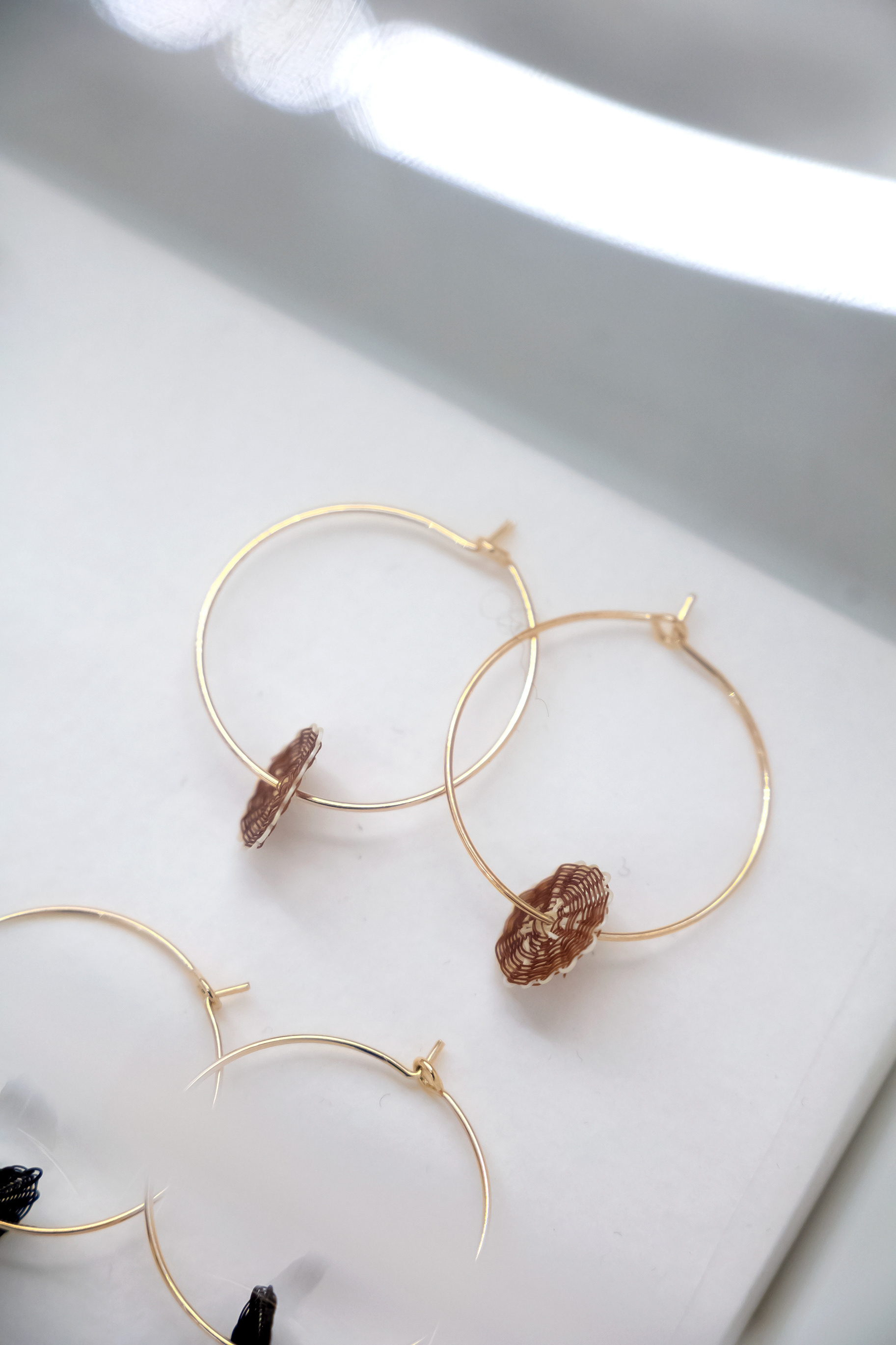 BO Longues collection "Nature" en vermeil et crin de cheval - 78 €