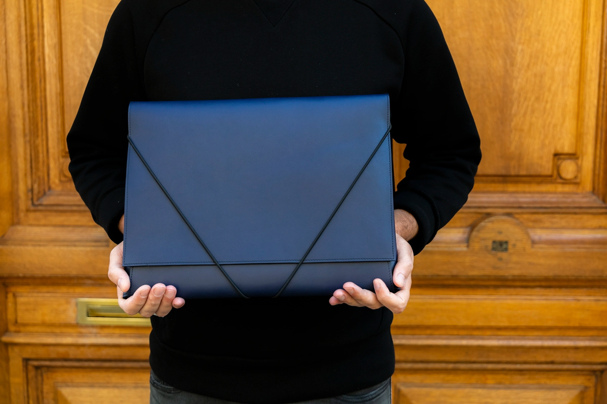 Pochette document en cuir - 260€
