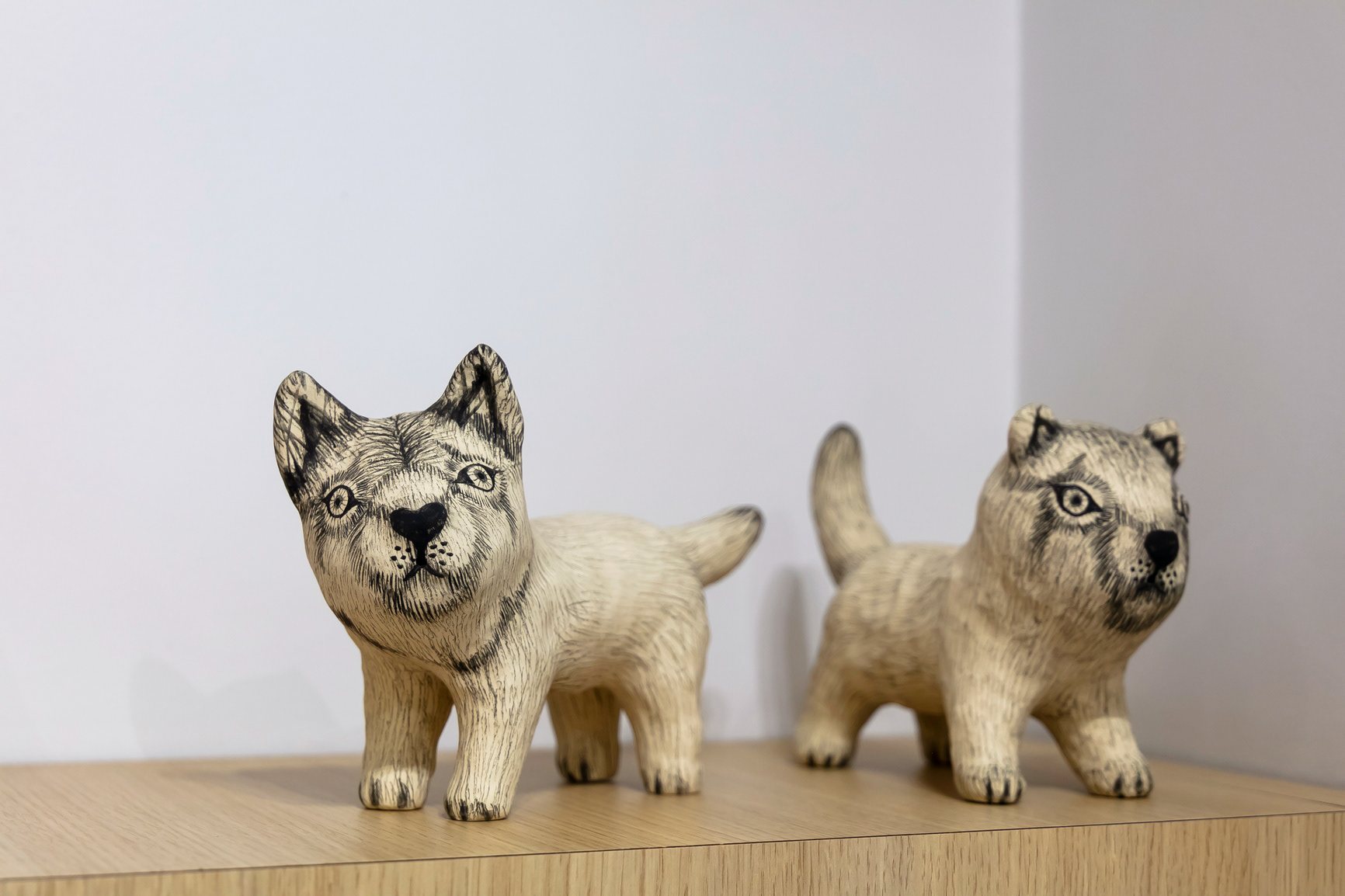 Sculpture Loup en grès 250€ - Sculpture Tigre en grès 250€