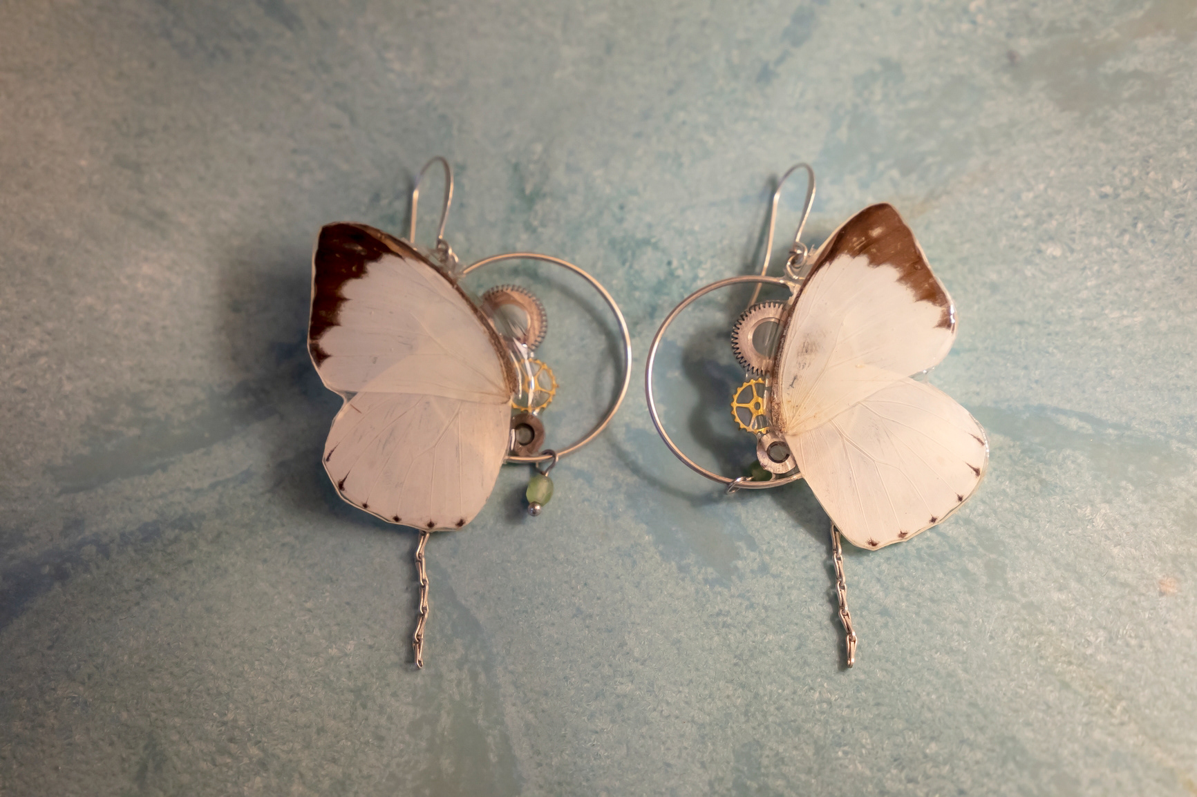 BO Imago en ailes de papillon sous résine - 98€