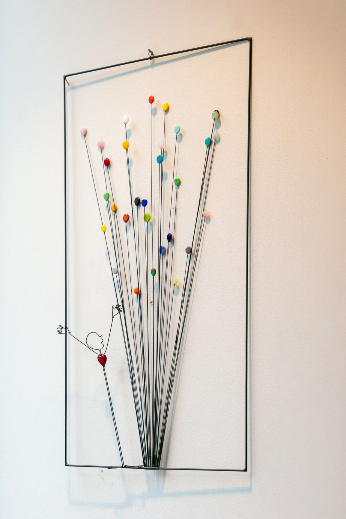 Mobile "Y'a de la joie" GM en verre et métal - 400€