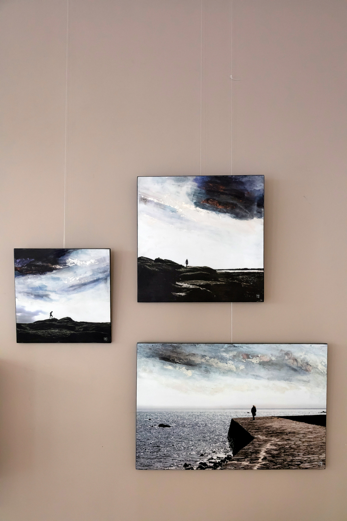 "Rivage IV" laque sur bois 340€ - "Rivage V" 560€ - "Tatihou I" 860€