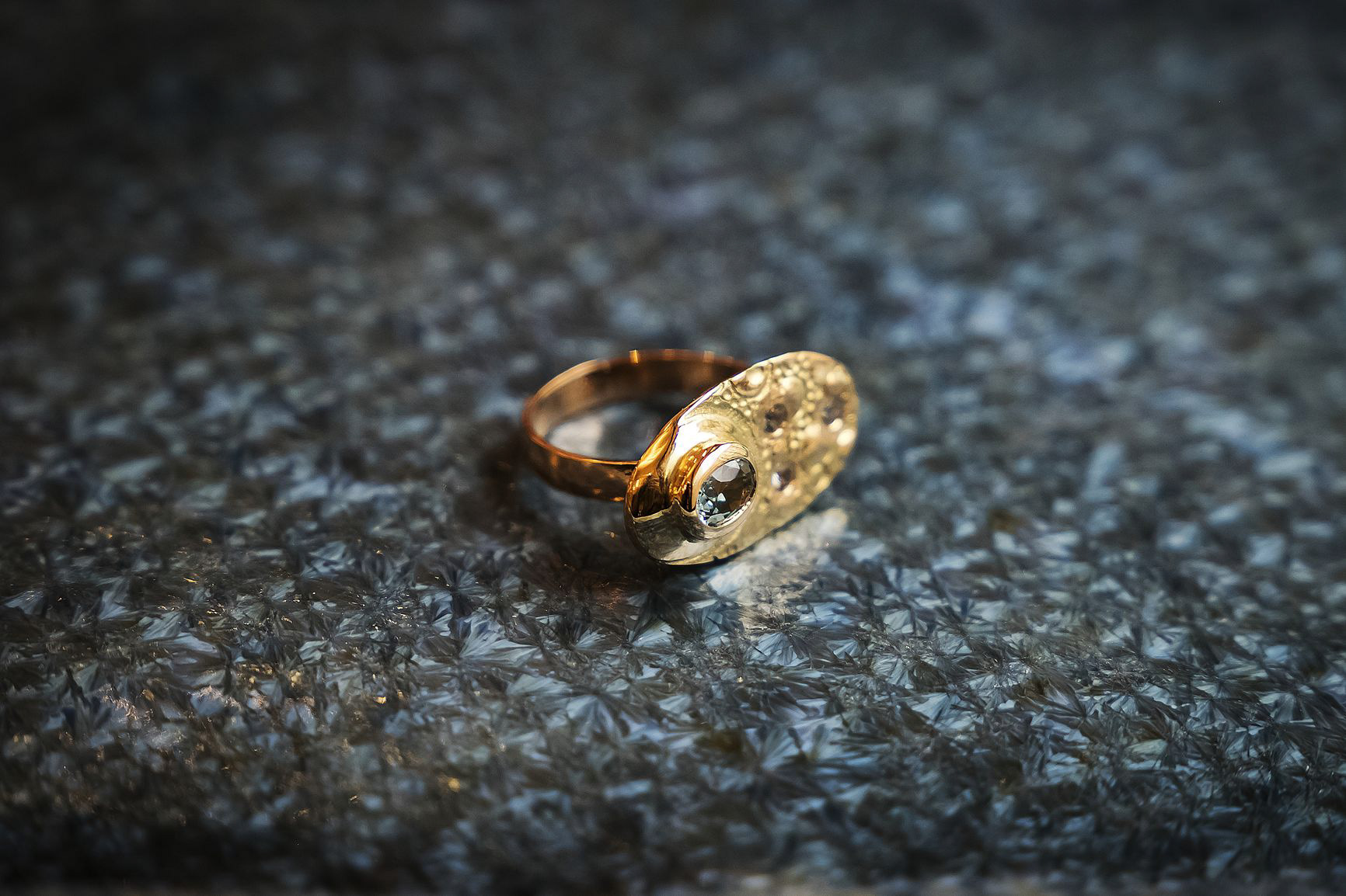 Bague Ondine Or jaune et 4 aigue marine - 2600€
