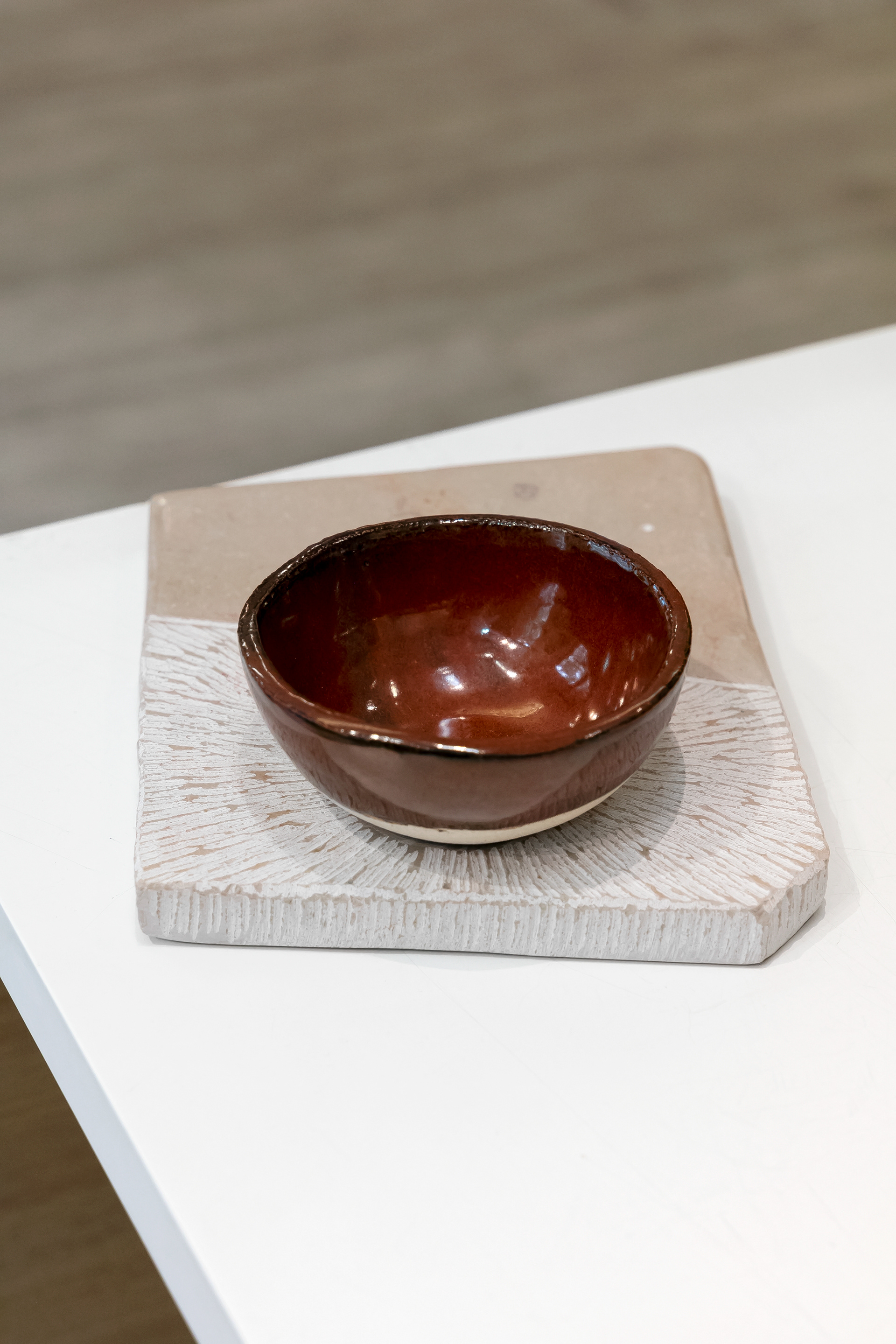 Plateau en granite - 80€, Bol 25€
