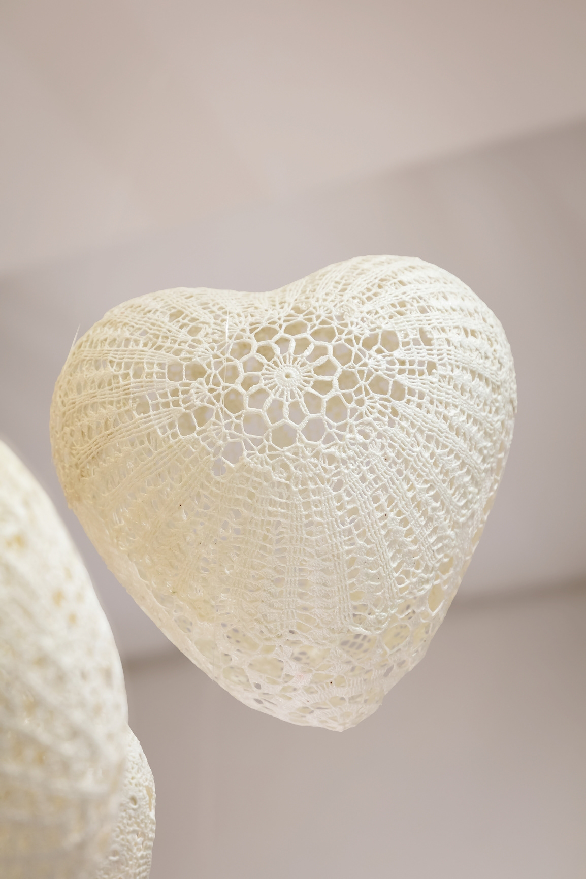 Suspension coeur en dentelle - Pm 90€ et Gm 140€