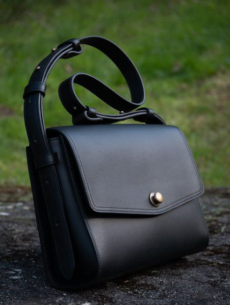 Sac Iconik taille S en cuir - 390€