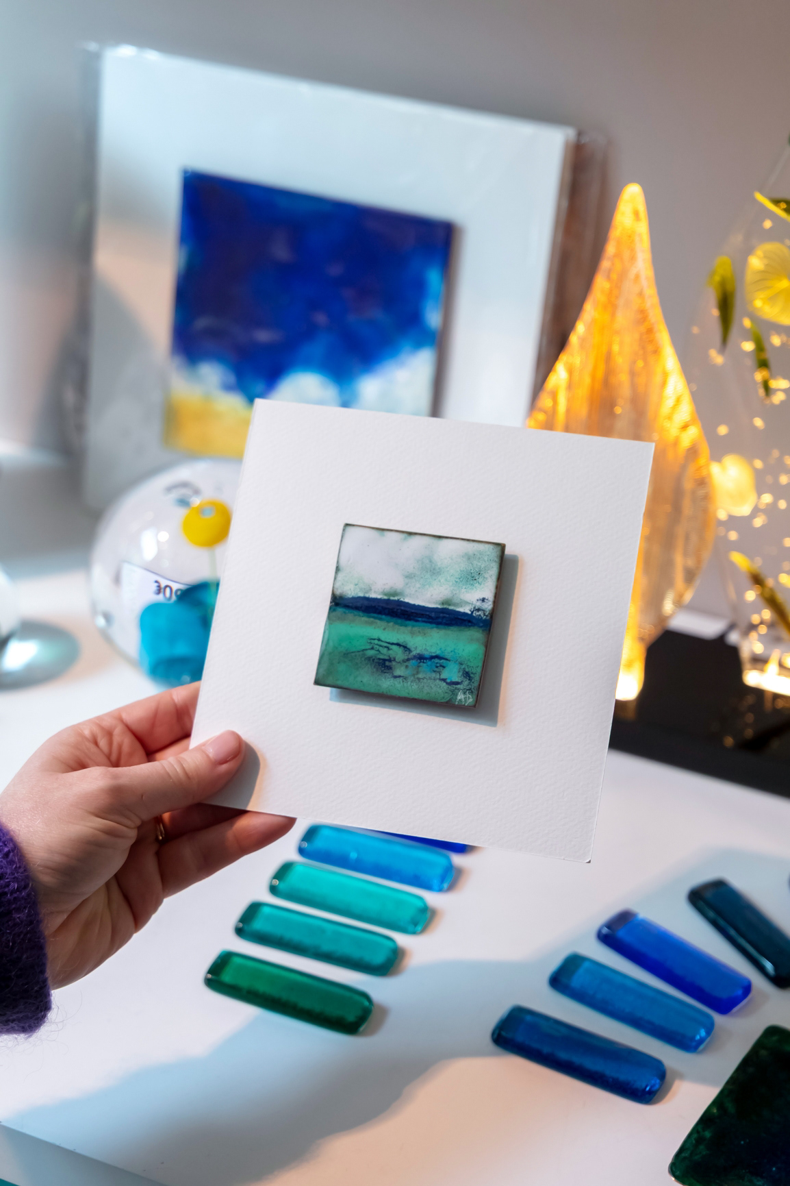 Mini carte murale en émaux de joaillerie sur cuivre - 95€